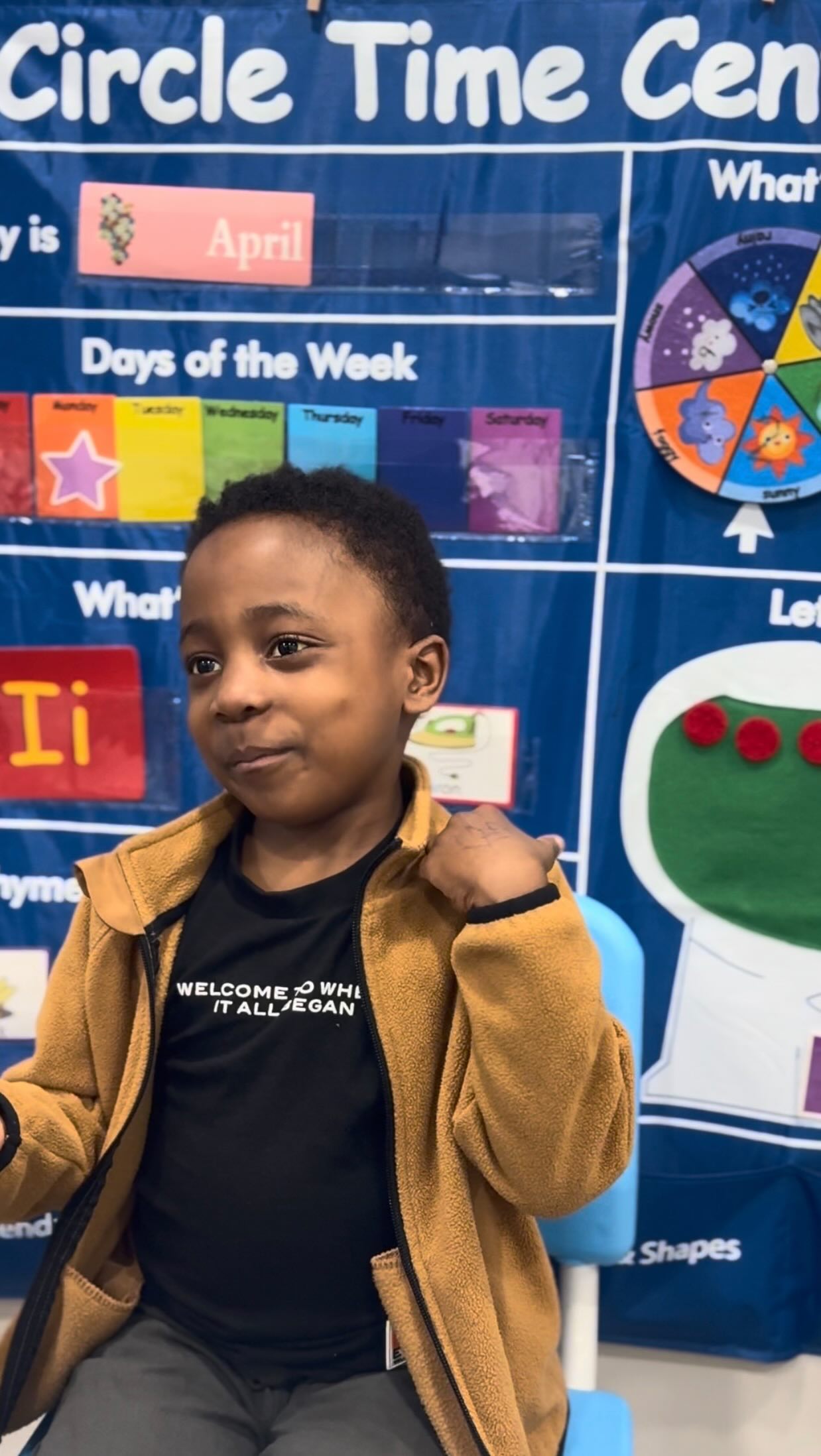 Take it away. Say it. Listen close. 🔤✨
Today we are deleting the first sound to build new words:
loan without /l/ = oan
for without /f/ = or
call without /k/ = all
When scholars can hear it and take it away, their phonemic awareness gets stronger. 💡
Small sounds. Big breakthroughs.
#phonemicawareness #ScienceOfReading #earlyliteracy #fyp #teacher