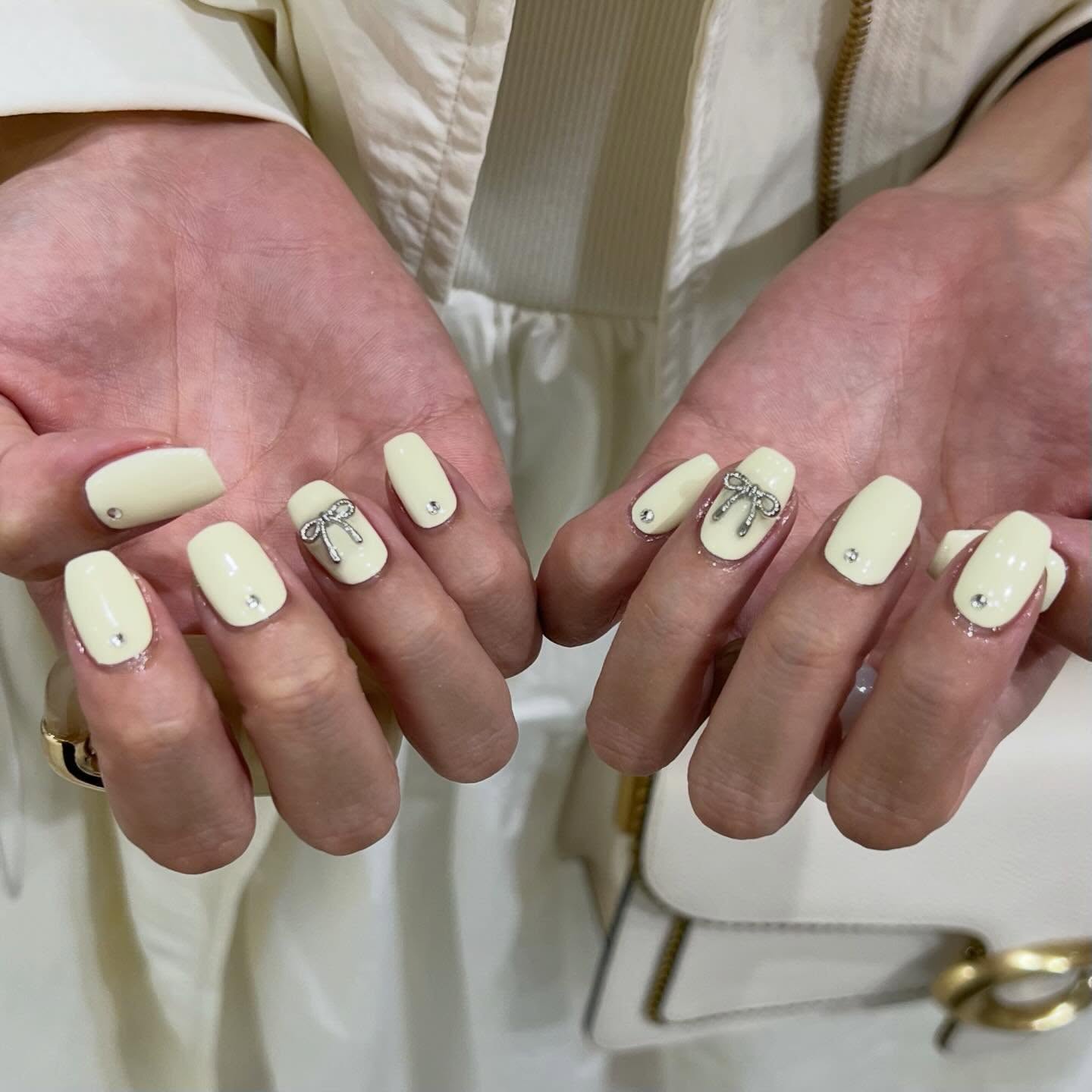 🧈yellow💛
・
・
#nail #ネイルテザイン #春ネイル #秋田ネイルサロン #大仙市ネイルサロン