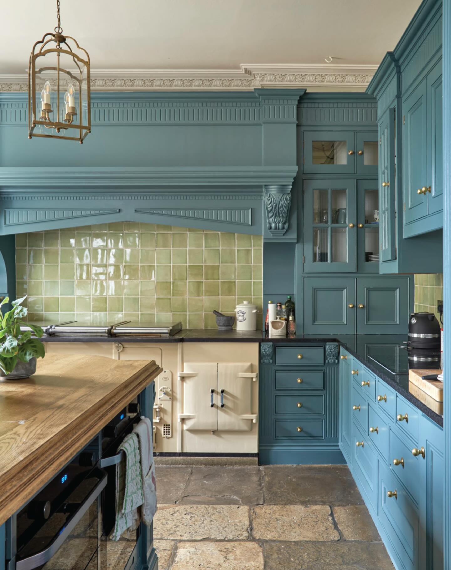 Where every corner tells a story.
.
Set against the timeless elegance of Flore House, your photoshoot becomes something truly special — grand interiors, sweeping grounds, and natural light in all the right places.
.
From fashion to weddings to brand shoots, it’s a backdrop that elevates every frame.
.
#photoshootlocation #creativespace #photoshootlocationideas #brandshoot #luxuryphotography northamptonlocationhouse photographyvenue photoshootlocationhire locationscouting locationhunting locationhire locationshoot editorial productphotographylocation brandingphotography personalbrandphotographer commercialphotographer contentcreator personabrandingphotography eclecticinterior eclecticinteriordesign editorialshoot fashionphotography luxuryfashion ukfashionphotographer florehouse northamptonshire