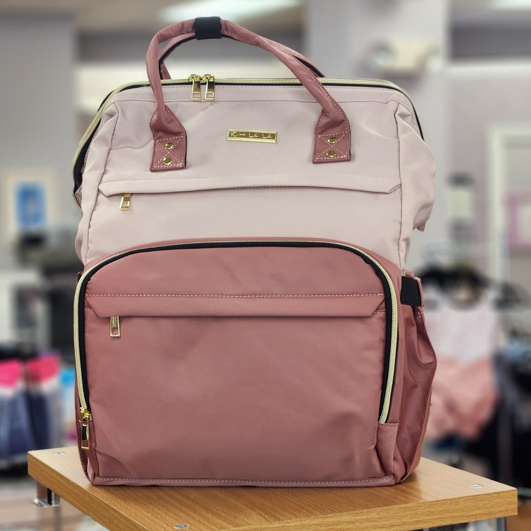 The @oh_la_la_dancewear Ballet Backpack in new colors! This Light Mahogany color is even more beautiful in person 😍 Come in today and see for yourself!
#dancesuppliesetc #dse #ohlaladancewear #dancebag #balletbackpack