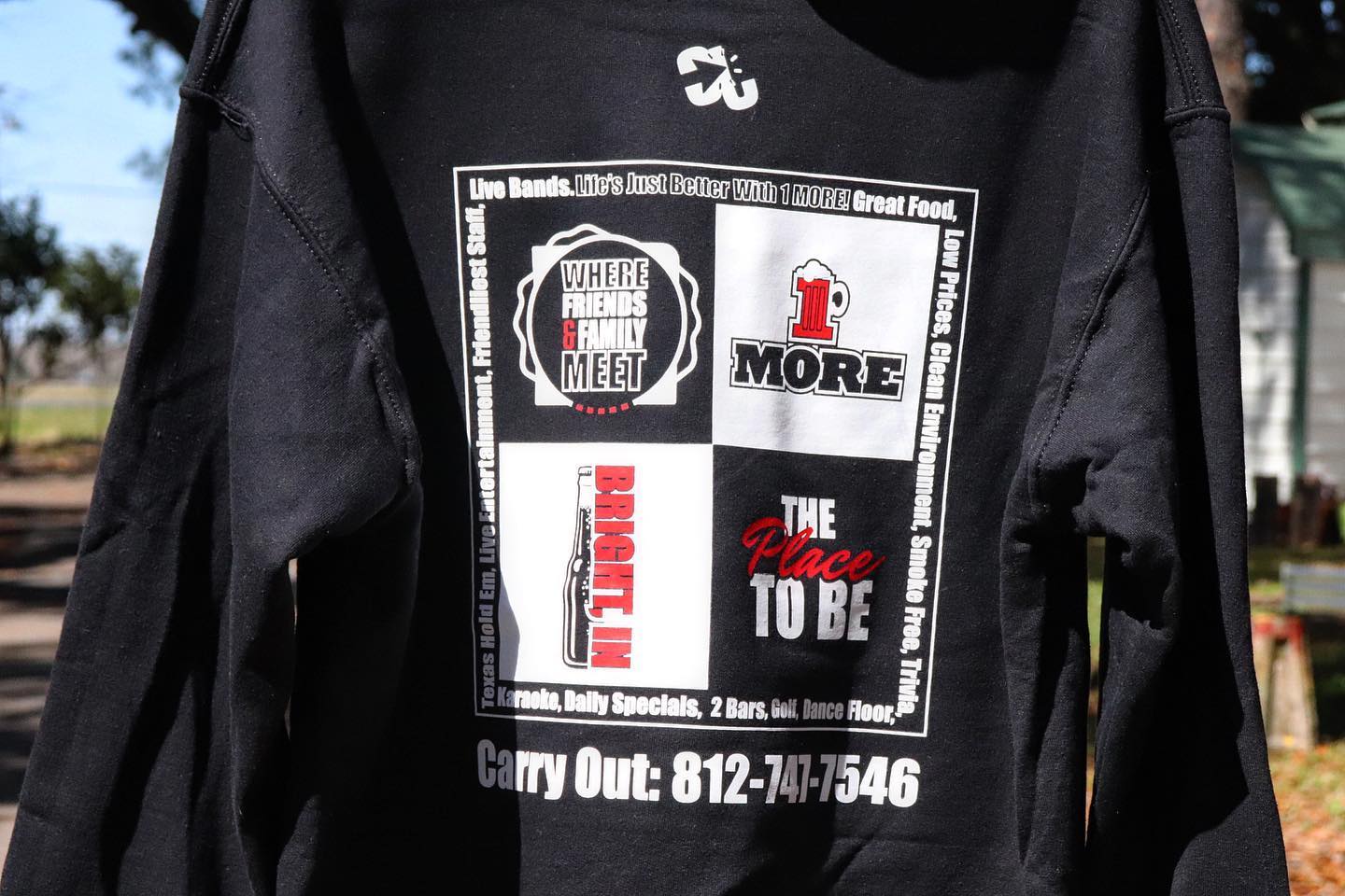 Stop into 1 More Bar & Grille to receive some of our latest merchandise! ๐โ๏ธ
For Just $35.
New T-shirts in the near future ๐