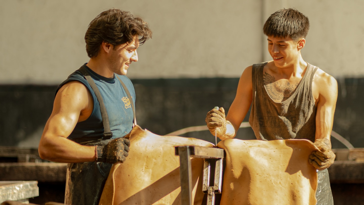 Good leather starts with good hands. Every cut is shared, precise, and rooted in tradition.
#Tannery #working