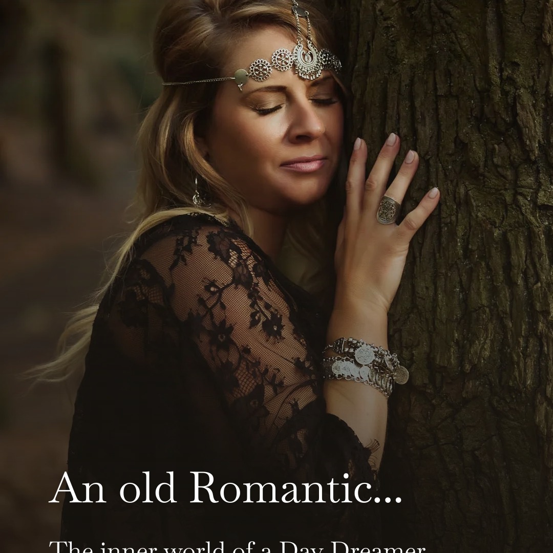 In the life of a daydreamer.....
Link in BIO
#voiceofthewomb#schoolofforgottenwisdom#soultruths#femininewisdom#feminineastrology#femininetruth