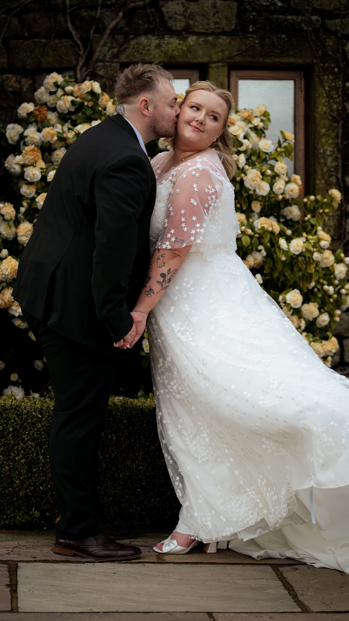 ⚡Amy & Curtis/ The Yates! ⚡
These guys had the best day @browsholmeweddings despite the Lancashire weather throwing everything at them - nothing some bongo's bingo and plenty of cake cant fix! It was a party inside and they both made the most of every minute.
I met Amy and Curtis about 3 years ago at a wedding show, you might think that's organised but the time flew in and I always remembered this cool tattoo covered couple and how lovely they were. They deserve all the happiness! Congrats again Mr and Mrs Yates⚡@yxtseystattoos @amy.yatesxo