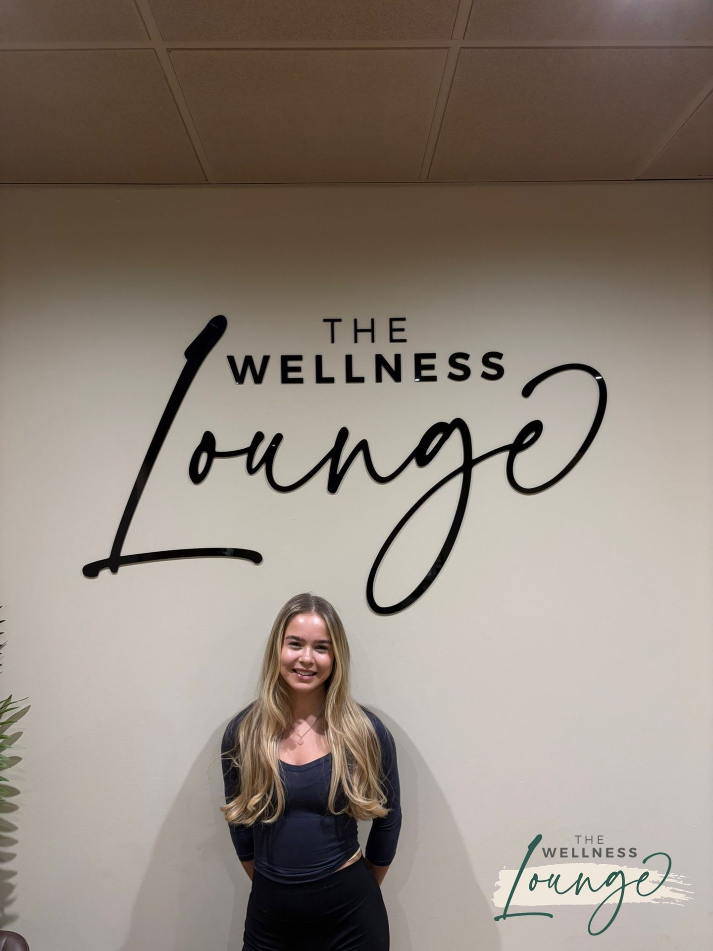 From a grade 3 rectus femoris tendon tear to the road to recovery: meet Nikole Roberts. 🏴
We are incredibly proud to officially support Nikole as she navigates her journey back from a significant injury. A grade 3 tear is a serious hurdle that takes months of patience and hard work to heal. While there are no guarantees in sport, our goal is to provide Nikole with the best possible recovery environment to help her get back to the stage she loves.
To support her recovery, Nikole has been utilising our Hyperbaric Oxygen Therapy (HBOT) chamber. Scientific studies have shown that HBOT can support the healing of soft tissue and tendon injuries by increasing oxygen delivery to damaged tissues, which can help promote repair and manage inflammation (Cain 2025).
At The Wellness Lounge, we’re committed to making elite-level recovery tools accessible to everyone in Cardiff: whether you’re an international athlete or just looking to stay active and healthy.
Follow along as we support Nikole’s progress! 🌿
✨ Explore our recovery therapies via the link in our bio.
#TheWellnessLounge #NikoleRoberts #RecoveryJourney #CardiffWellness