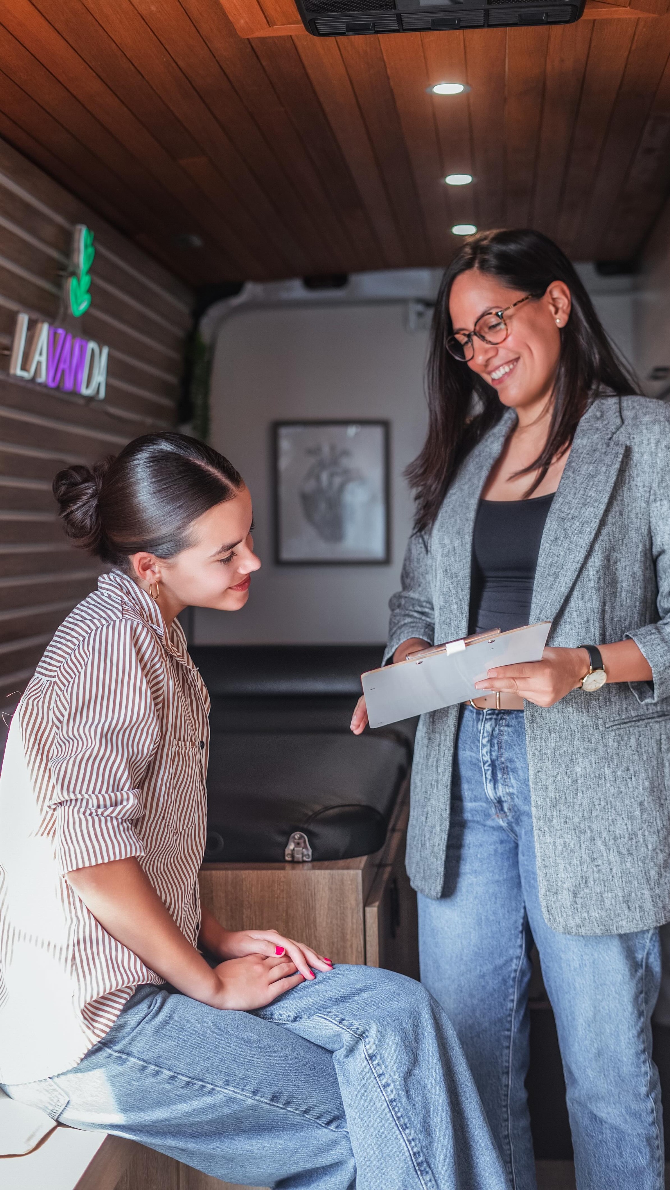 Most people come in looking for relief. 🪻🚐
What they leave with is something else entirely —
clarity, direction, understanding.
Because every case is different
And so is the way forward.
This is what it looks like when you take the time to figure it out.
The best part? We arrive wherever you are.