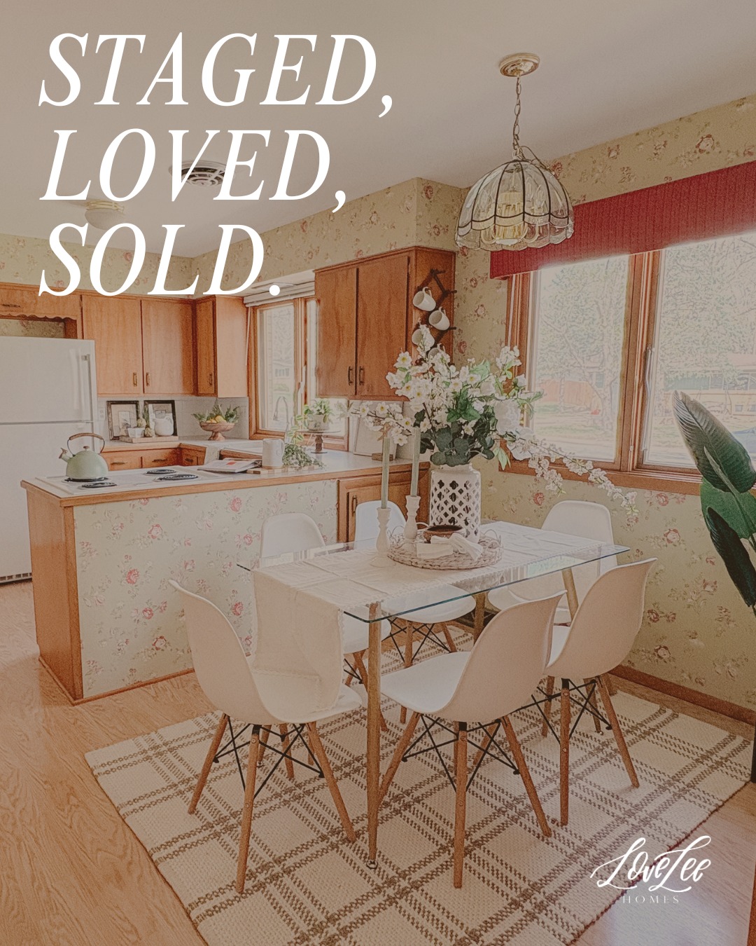 Staged, loved, sold ✨
Thoughtful staging helped turn this house into a warm, modern, and inviting space that buyers could instantly connect with. By highlighting its best features with fresh furnishings and intentional styling, we created a look that felt both beautiful and welcoming.
The result? This home went under contract in less than a week.
First impressions matter, and the right presentation can make all the difference. @grahamrealtors
#HomeStaging #JustSold #RealEstateSuccess #InteriorStyling #HomeSellingTips