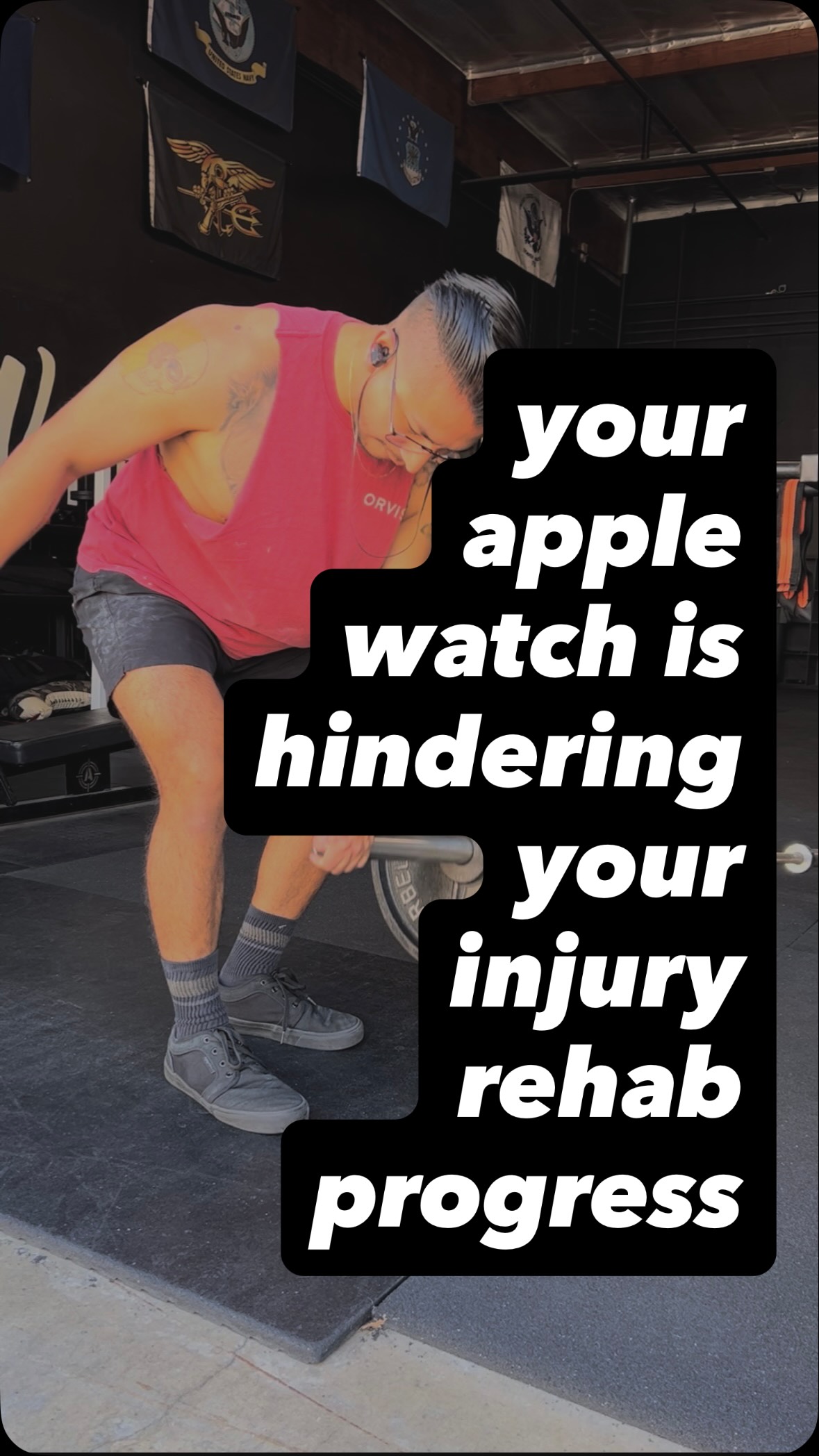 Your apple watch can’t tell you that you’re anxious about sitting again because you pulled your lower back 🧐
Your garmin can’t tell you that you should still for for an easy run today even though you were up all night 🧐
These tools are great and provide us with metrics that we would otherwise be unable to gather. But when does it become too much? When do you start trusting your watch more than your own body?
Trusting your body after an injury can be scary. I’m hear to guide you through it 💪🏽