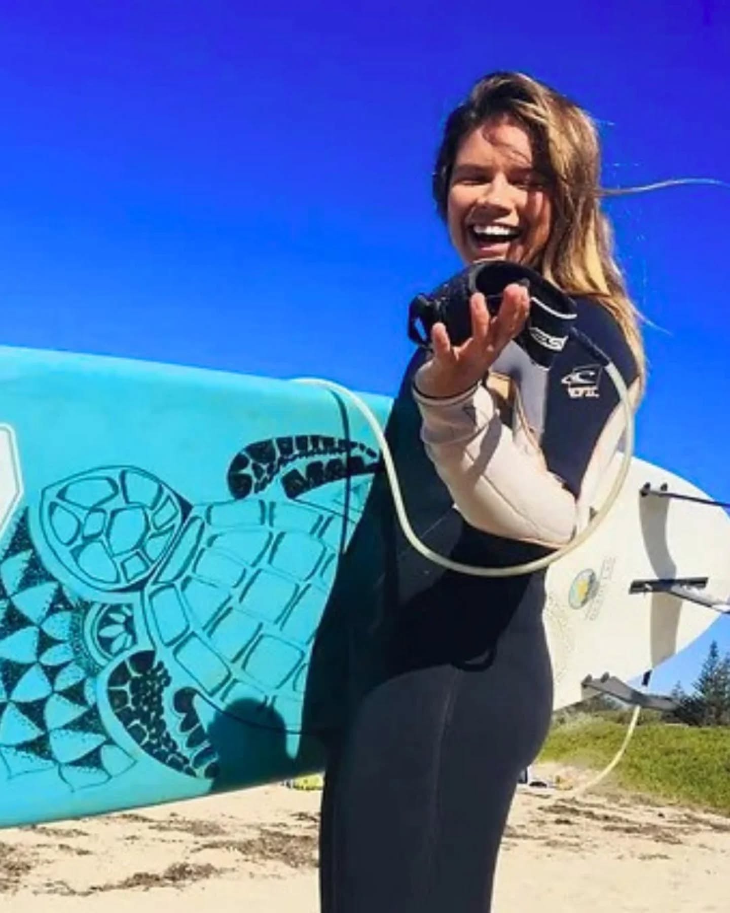 Meet our Team!
Kimberly is a Belgian Ashtanga yoga teacher who got "stuck" at the South Coast during the pandemic and now wants to namaste forever in the land down under.
If you don't find her on her yoga mat, she's in her other happy place the ocean, surfing!
Find her in the studio 6am Tuesdays, where she'll introduce you to the basics of Ashtanga Yoga, a dynamic vinyasa flow class that is accessible for everyone.
@yoga.kimmy
Such a great way to start the day.
Cat xx
0474 659 792
@thatlittleyogaplace
13/73 Vulcan Street MORUYA
www.thatlittleyogaplace.com.au
#thatlittleyogaplace