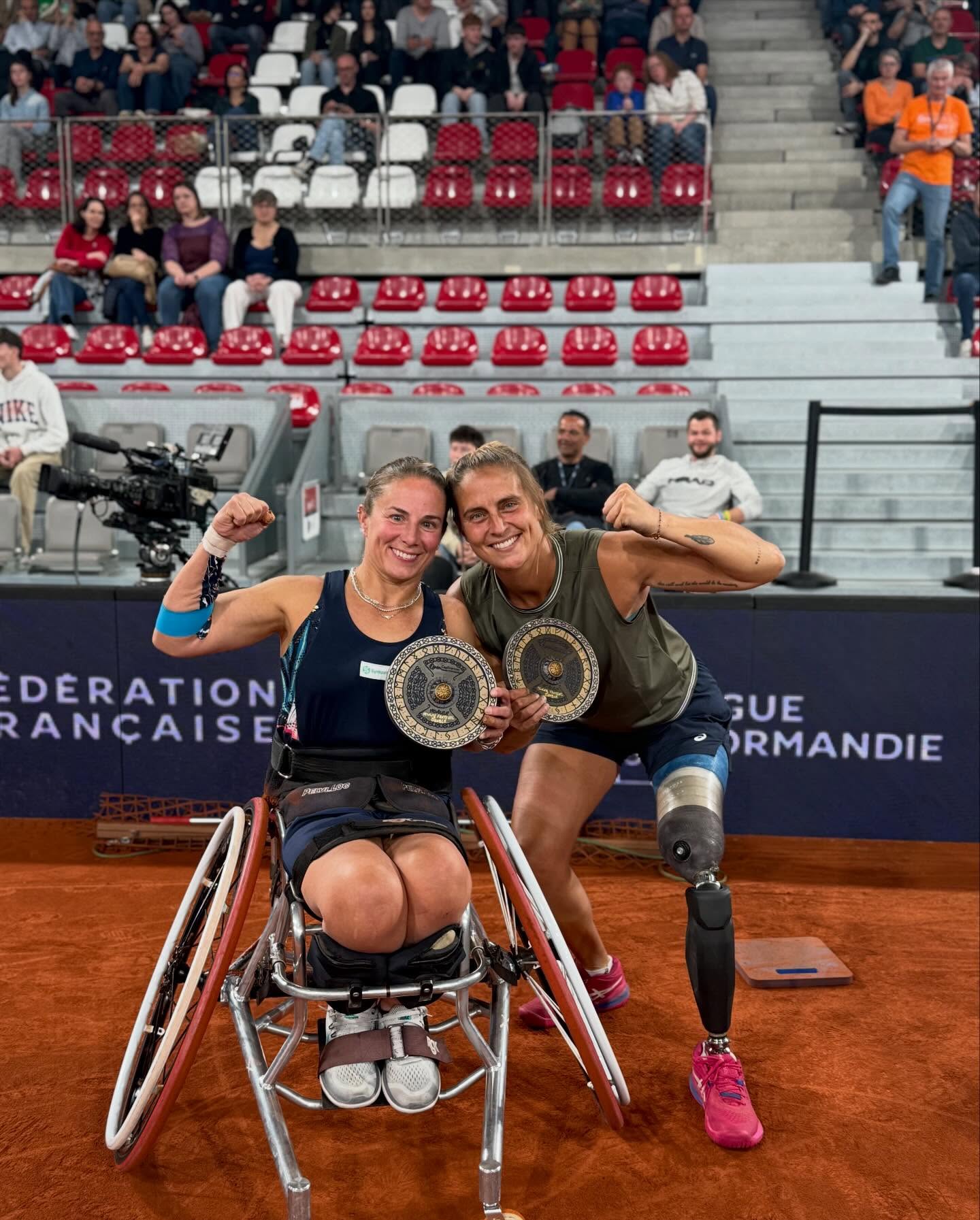 Doubles champions in Rouen with @pauline_deroulede 🏆
@openrouen #97