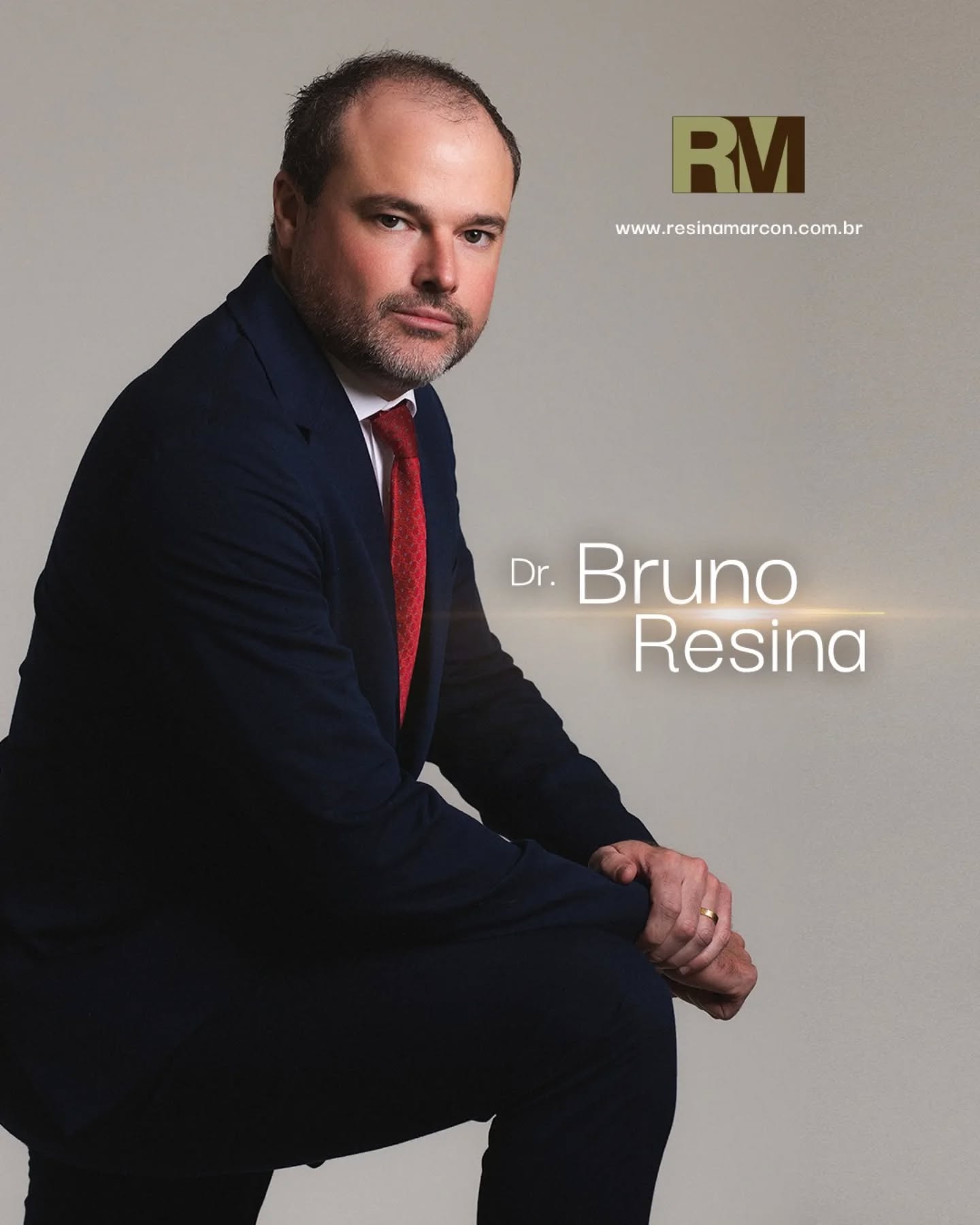 Conheça os sócios do escritório Resina e Marcon e suas áreas de atuação.
Bruno Sanches Resina Fernandes é Diretor administrativo e responsável pela controladoria e gestão de processos do escritório Resina & Marcon. Coordenador do ISO 9001-2015. Atuante no direito previdenciário, com foco em planejamento e no direito trabalhista empresarial, com foco em prevenção.
#PerfilDaEquipe #Especialistas #ÁreasDeAtuação #Direito #ResinaMarcon