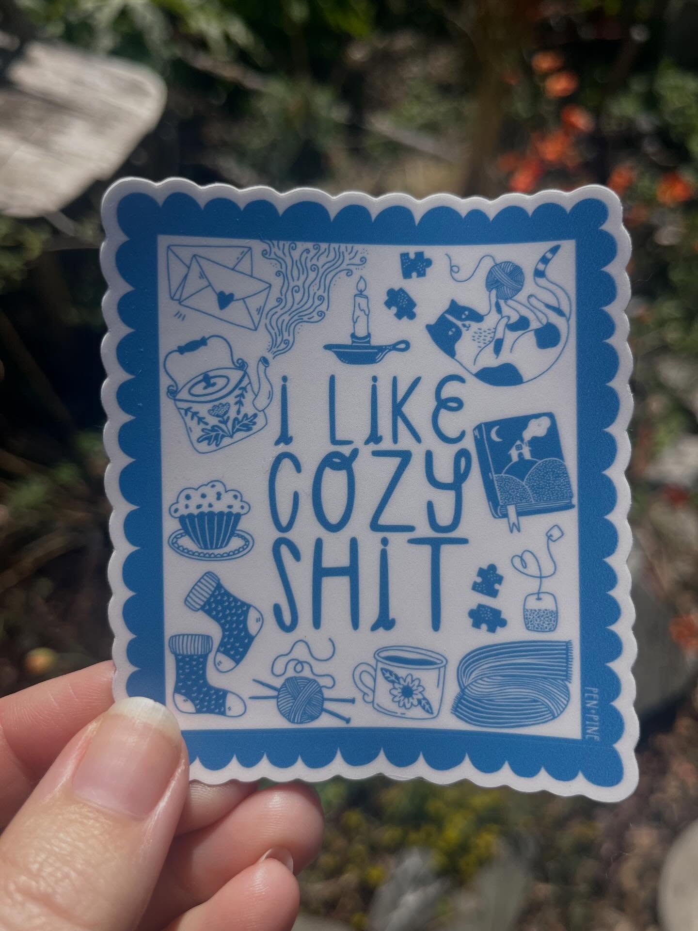 I had a lot of fun drawing this design! And it’s available as a sticker OR a super cute tote bag!
.
.
.
#cuteshit #hobbies #cozy