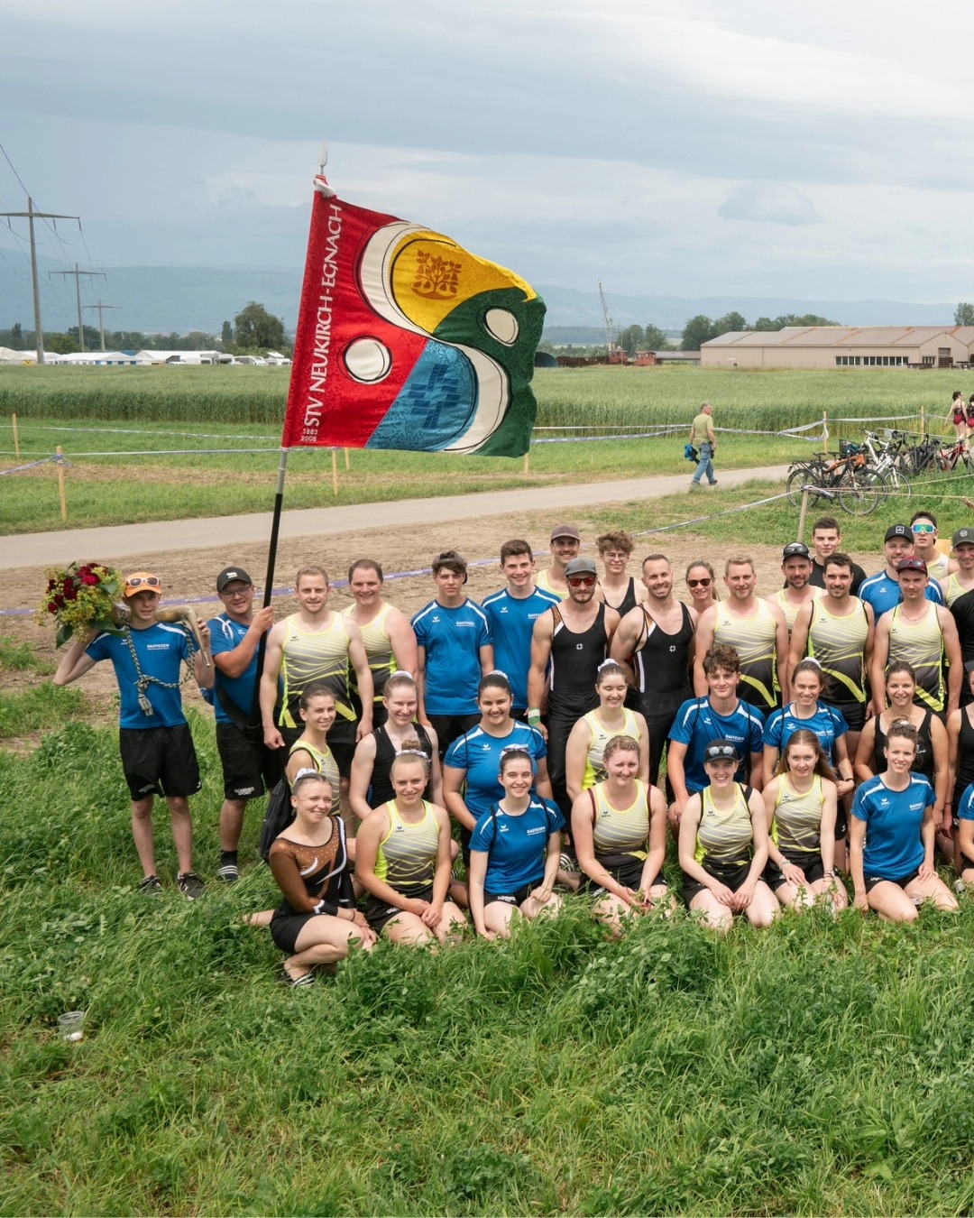 Was für ein sensationelles Wochenende!🥳
Am seeländischen Turnfest in Kallnach erreichten wir mit der erturnten Schlussnote im 3-teiligen Vereinswettkampf von 28.30 den 3. Rang🥉 der 1. Stärkeklasse.💪
Auch in der Stafette am Sonntag rannten unsere Männer und Frauen der Konkurrenz weit voraus.🏃♂️➡️🥇🏃♀️➡️🥇
Danke @stf2024kallnach für die Organisation!
Nun freuen wir uns auf das bevorstehende TKT in Arbon @tkt_2024 🎉🤸