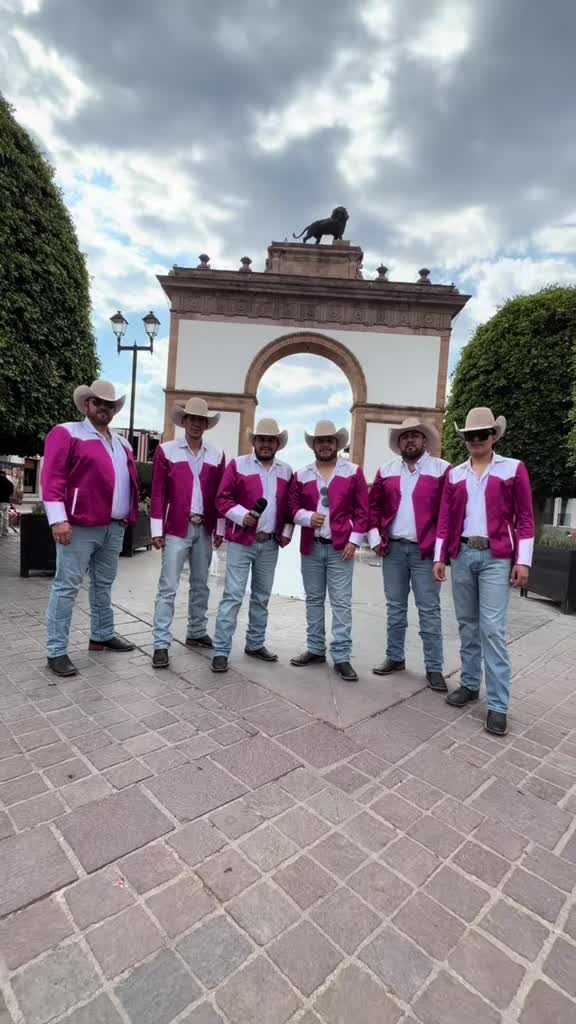 Gira de Medios en León Gto con Estilo Al Norte, en La Bestia Grupera 90.3 FM, Pura Banda y La Mejor FM 99.9 📻