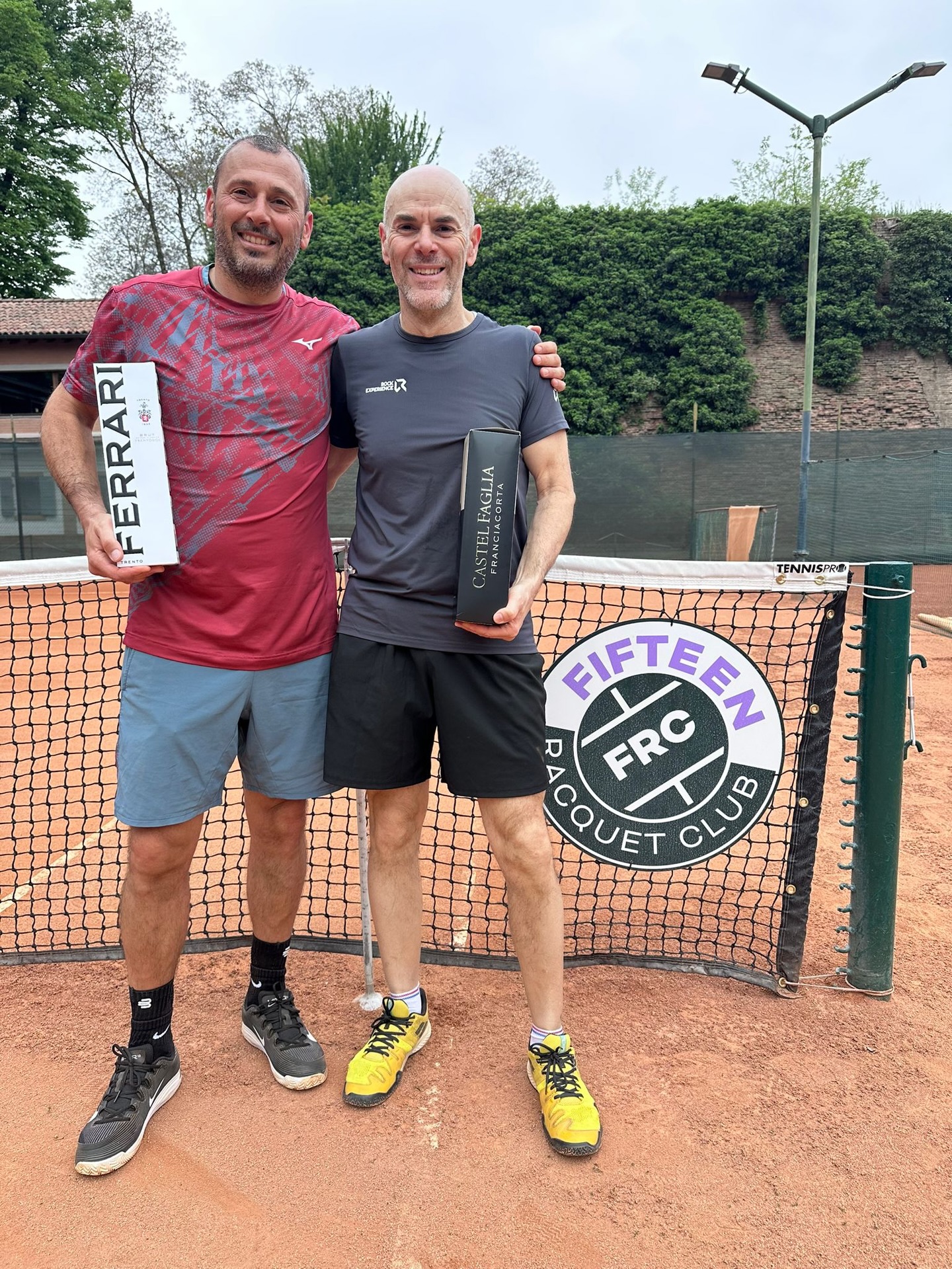 Grande torneo per il nostro tesserato Davide corradi che supera 41 41 in finale @_marco_marcucci_ nel primo torneo TPRA della Raquette dell’anno 🎾