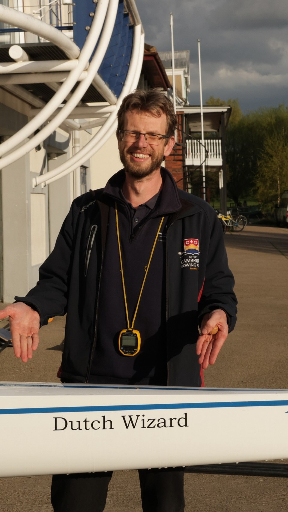 ‘Dutch Wizard’ was christened today as our new men’s VIII+, in the honour and presence of the actual Dutch Wizard @vfsdubois who gave so much of his time and expertise to the club. His magic touch, good spirits, and dry humour have helped the Performance squads go fast and use their glutes — so it was a no brainer when the opportunity came to pool together to name this boat. Though you may no longer live in the country Vince, you are, how you say, always with us 💙💛♥️