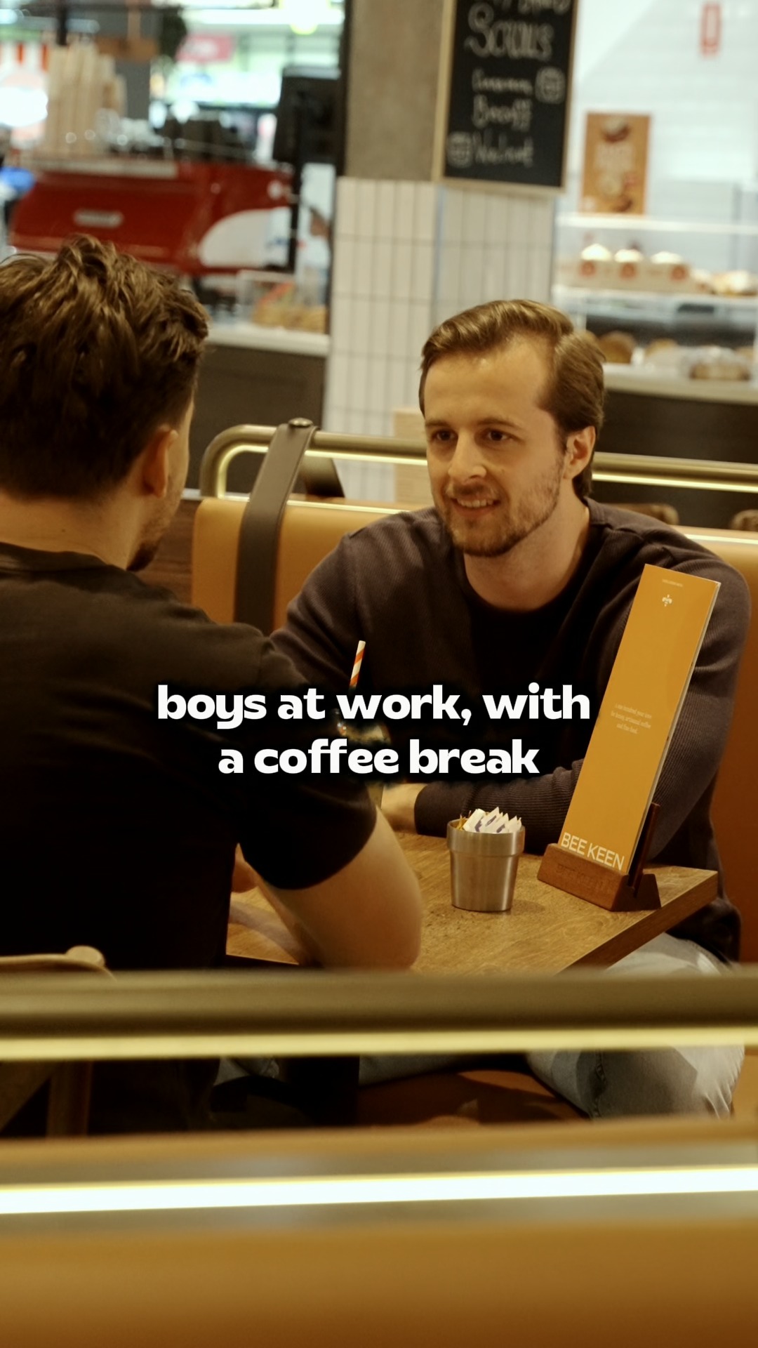 The boys at Bee Keen — one for the coffee, one for the matcha, and a little something sweet on the side 🍯☕🍵
Good chats, better drinks… that’s how we do it 🐝💛
#BeeKeenCafe #BeeKeenMatcha #SouthEastMelbourne #GlenWaverley #MelbourneCafe #MelbourneCoffee #MatchaMelbourne #CoffeeMelbourne #HoneyLovers #BrunchMelbourne #MelbourneFoodie