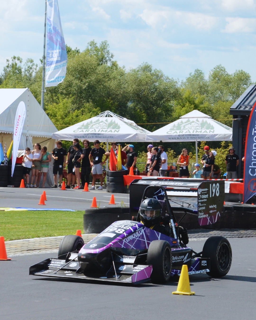 watched this formula student team navigate cones better than i navigate my own life
.
.
.
#fsbalkans #formulastudent
