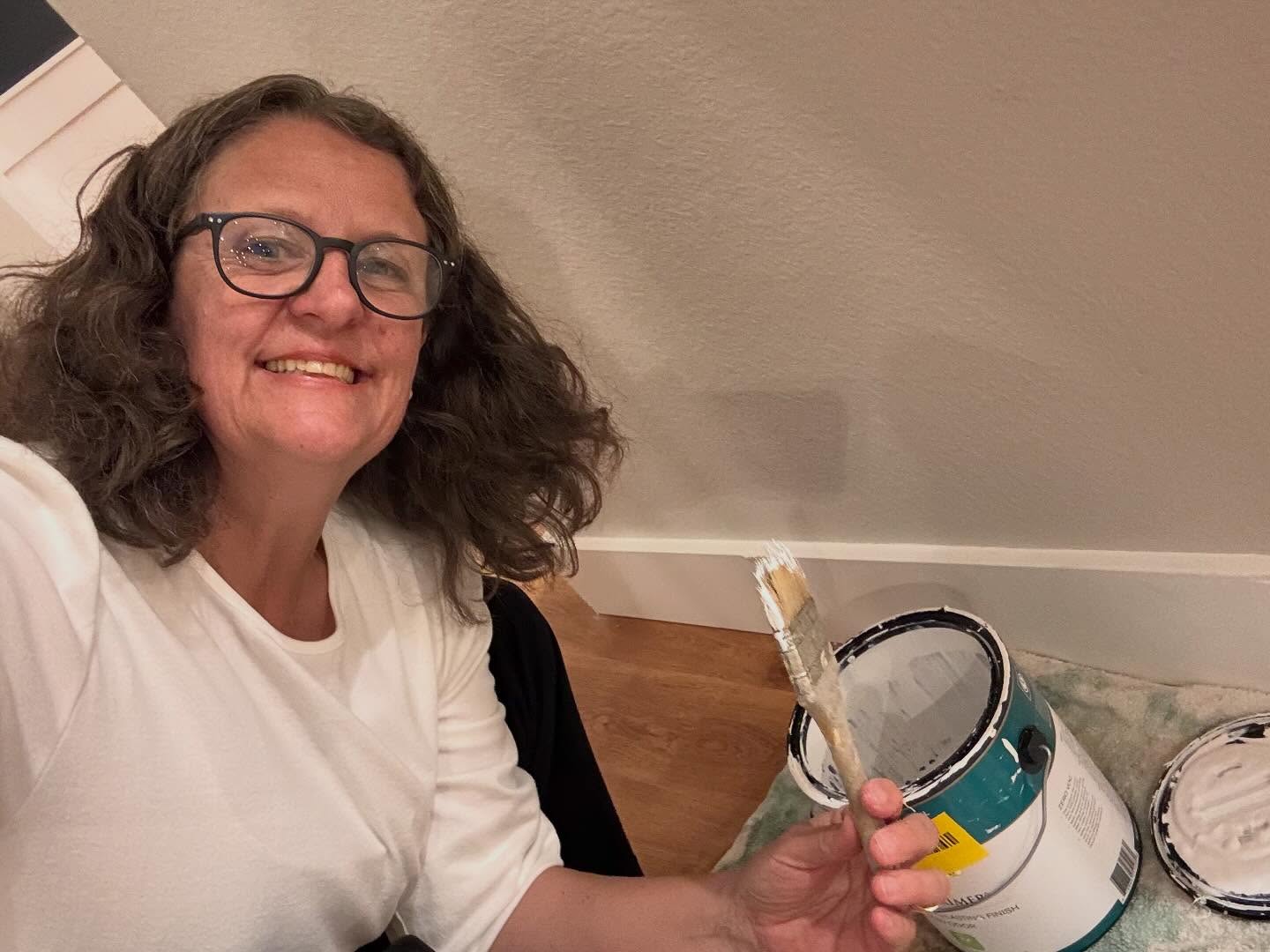 When an open house guest accidentally knocks a picture off the wall… no problem 💪 You roll up your sleeves, fix it on the spot, and keep everything looking perfect. Because the little things matter when you’re representing your clients. Big thanks also to my awesome clients who had the supplies right there and handy.
Hashtags:
#RealtorLife #OpenHouseReady #ClientFirst #AboveAndBeyond #RealEstateLife #ListingAgent #HomeSelling #RealEstateExpert #ProblemSolver #AttentionToDetail #ServiceMatters #HomesForSale #HouseShowing #RealEstateAgentLife #AlwaysPrepared #GoTheExtraMile #ClientCare #BehindTheScenes #RealEstateTips #texasrealestate #BehindTheScenes #berkshirehathaway @bhhstxrealty #germanrealtorinaustin#soldbysabine #sabinemccallahomes