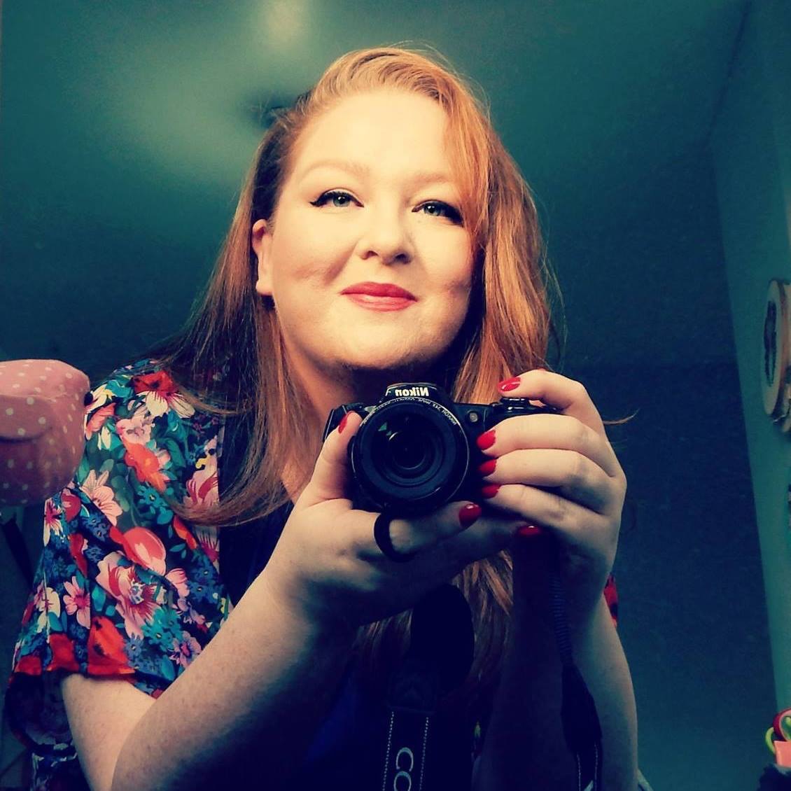 We are deeply saddened to share the loss of Louise Kelly. An incredibly talented, caring, funny, warm and much-loved soul.
Louise was one of Shirt Talesâ biggest cheerleaders from the very beginning, and the original assistant who supported us during our first test run back in Summer 2025. Her energy, kindness and unwavering support meant so much to everyone involved.
A true Derry girl through and through, Louise brought light, laughter and heart wherever she went. Her presence will be deeply missed, but never forgotten.
We extend our heartfelt condolences to her Mother, Father, and all of her family and friends during this incredibly difficult time.
Gone far too soon. An angel has spread her wings đ¤