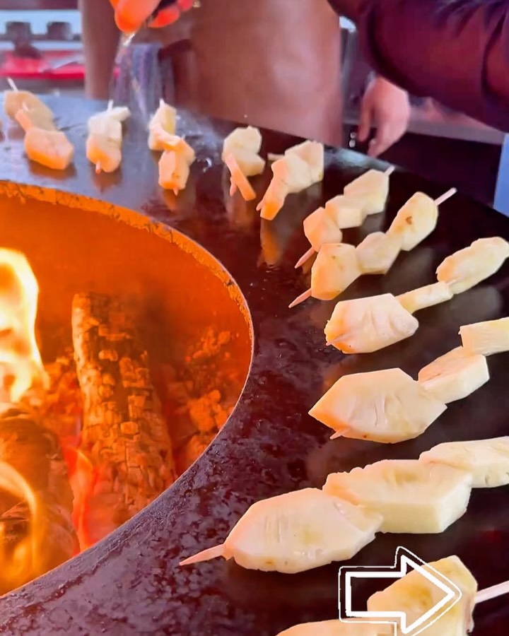 Grillen - das heißt Feuer, Freunde, Genuss.
Am 02.05. findet zum zweiten Mal das PIER 6 Angrillen statt.
Mit dabei sind @dergrilltyp mit diversen Tipps und Tricks für den nächsten Grillabend, sowie unsere lokalen Partner @hofwvdlieth und @gutwagyu , die uns ihre Produkte mitbringen, zubereiten und über die Herstellung und Zubereitung sprechen.
Mitmachen, fachsimpeln und am Feuer stehen ausdrücklich erwünscht!
Jetzt einen Platz sichern auf www.pier6.de oder telefonisch unter 0471/48364080.
#event #bremerhaven #pier6