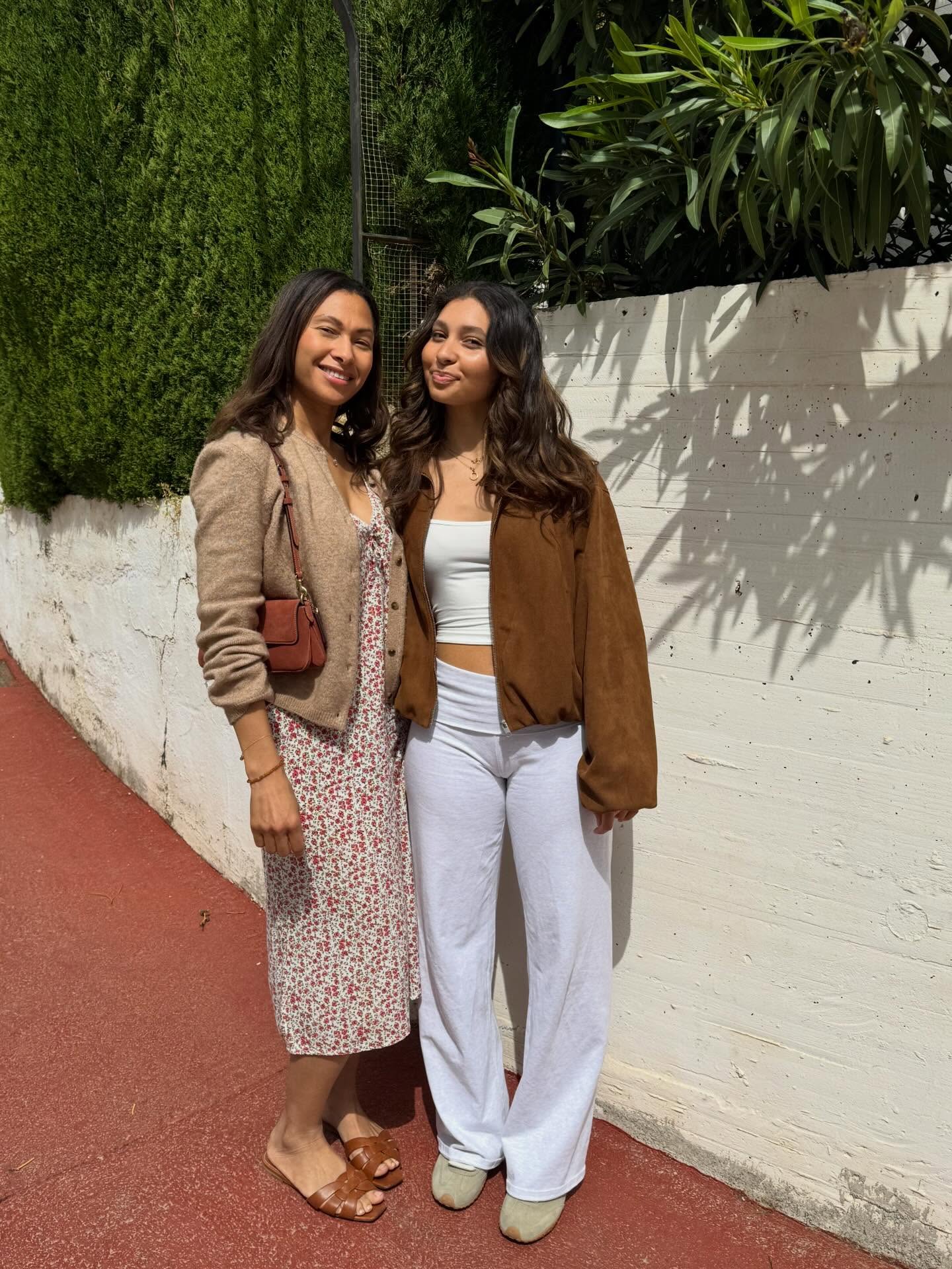 A few days of slowing down at our family home in Spain - good food, family time, movement, and plenty of rest.
Feeling grounded, grateful, and gently recharged ✨
#marbella #family #sun #foodie