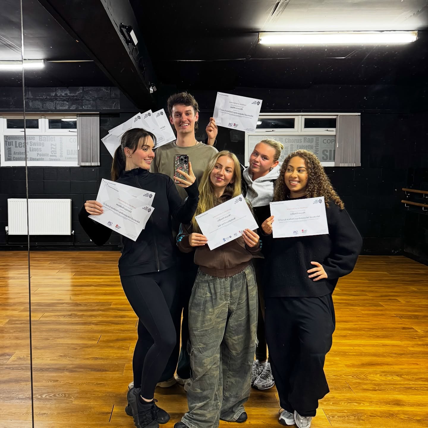 Here at Copper Studios we prioritise our students safety and wellbeing. All our tutors are highly skilled and trained to ensure we can create the best and safest environment for all students ❤️
Our staff recently have undergone some refresher training which included the following;
-Advanced Safeguarding Lv2
-Adult & paediatric First Aid
-Children in Entertainment (NSPCC)
-PREVENT Training
-GDPR Training
-DSL Training Lv3
-Chaperone Licensed
-Enhanced DBS checks
Always ensuring your children are in safe hands 🫶🏼
