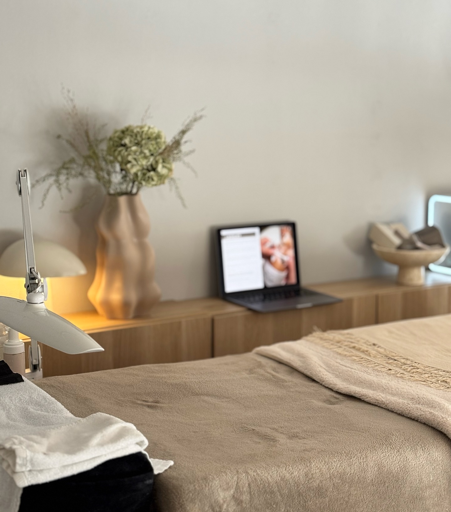 Välkomna upp till mig 🤎🤎🤎
———————————————————————————
@serenitystockholm
📍Riddargatan 20, Östermalm Stockholm
❔DM / ebba@ahlqvist.me
💻 www.astudiomedia.se
#lashlift #lashliftstockholm #browlift #browliftstockholm #stockholm