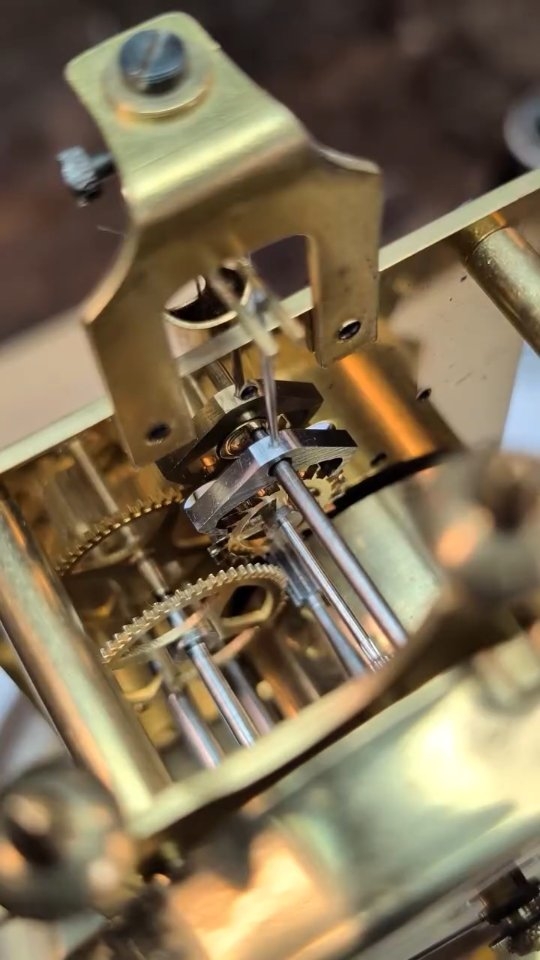 As finicky as they can be, I have a special place in my heart for anniversary clocks. The suspension springs in these are often bent out of shape and the timing process can be very time consuming, but it's just mesmerizing to watch the oscillations!
#schatzclock #torsionclock #clockrepair #horology #vintage