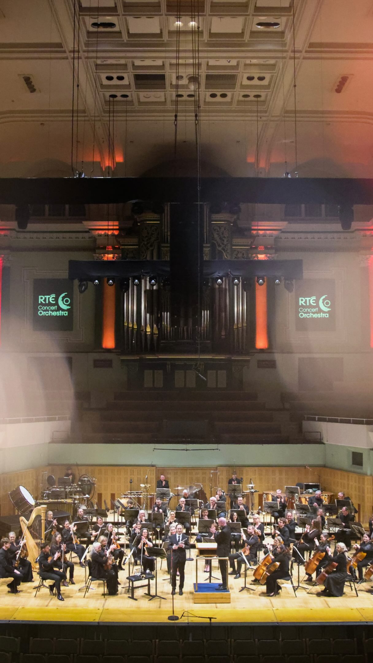 NMD Festival Director John Harris sat down with Kevin O’Connell ahead of the world premiere of his new work, ‘Paradiso’. 🎭
PROGRAMME INCLUDES:
O’Connell’s ‘Paradiso’, a listening to Dante’s third cantica for soprano, baritone, chorus and orchestra.
Jane O’Leary’s ‘Fanfare: From 2RN to RTÉ - Celebrating 100 Years’, composed in celebration of RTÉ 100, marking a century since the state’s first public radio transmission. 📻
🗓️ Sunday 19th April
⏳ 7:30PM
📌Main Stage, NCH
Tickets at the link in bio.
#NMD2026