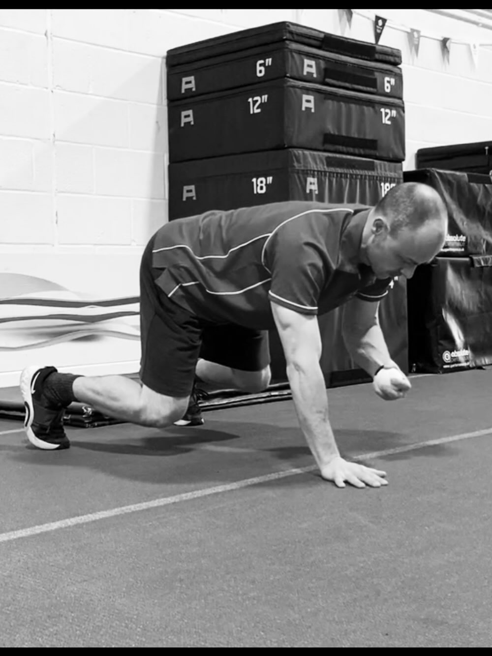 🎯 Failure Isn’t Always About You
It’s easy to take failure personally and take it as an attack on your self-worth.
❌ Losing a game.
🏋️♂️ Missing the lift or time you were chasing.
👎 Not getting selected.
😞 Rejection in life.
👨🏻🏫 But most outcomes in life aren’t based solely on what you control. Other people. Other variables. Timing. Context.
It doesn’t make failure meaningless,it just means it’s not all on you.
So, what can you take from it…
🏋️ What was within your control?
🩹 What could be done differently next time?
🧠 What did you learn about yourself?
↪️ Failure and rejection aren’t verdicts.
They’re feedback and redirections.
Use them to adjust, not to define.
🌱 Your self-worth isn’t decided by outcomes. But your growth can be shaped by how you respond.