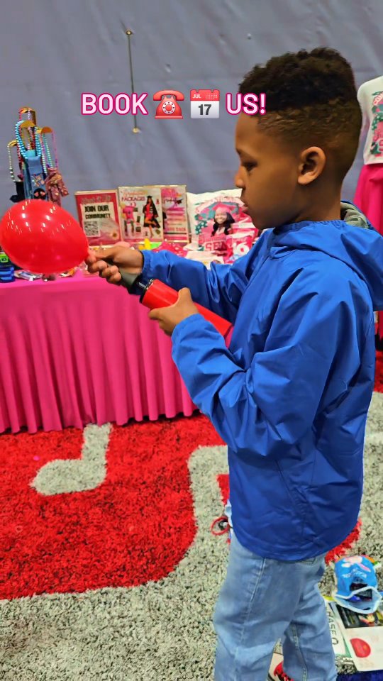 Kraft it Up LOVES the kids 💕🎨✨
No matter how busy we get in our 💰 sales mode while vending… we ALWAYS find time to create smiles, spark creativity, and give the kids a moment to shine 🖍️😊
Because for us, it’s bigger than business — it’s about experiences, memories, and letting every child feel like an artist 🎉👕
Catch us outside bringing the FUN wherever we go… because the Kraft never stops! 🚐💨
#KraftItUp #mobileparties #MobileKrafting #KidsKrafting #ChicagoEvents