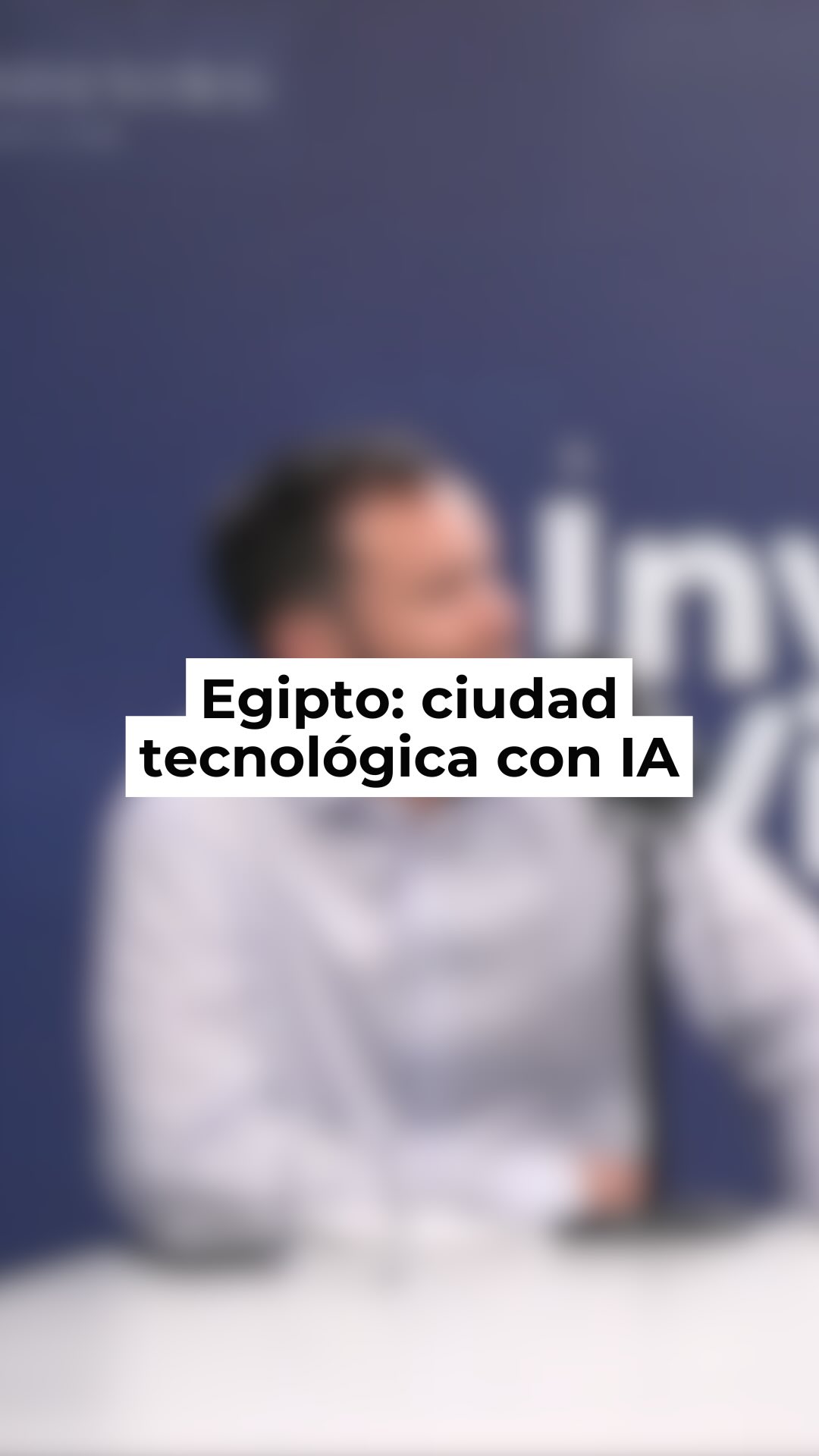 “¡Si es mía de toda la vida!” es probablemente la frase más peligrosa que puedes escuchar en el sector inmobiliario. 🙅♂️🛑 Edgar Montoya nos recuerda en este vídeo que, sin papeles, no hay trato que valga. No importa cuántas generaciones hayan pasado por esa casa; si no hay escrituras, el riesgo es gigante. Invertir sin seguridad jurídica es como construir en la arena: tarde o temprano, todo se viene abajo. 🌊🏰
Pero la tecnología ha venido para salvarnos. 🚀 Imagina una ciudad construida desde cero con IA y tecnología punta, como la nueva capital inteligente en Egipto. Allí, el orden catastral es el rey y todo está perfectamente organizado para que el inversor duerma tranquilo. Es el equilibrio ideal entre innovación y seguridad. No te la juegues con casas “sin papeles” y busca siempre la claridad legal que ofrecen los nuevos desarrollos tecnológicos. ¡No te pierdas los detalles en Radio Inter! 🎙️💎
#ia #tecnologia #egipto #noticias #news