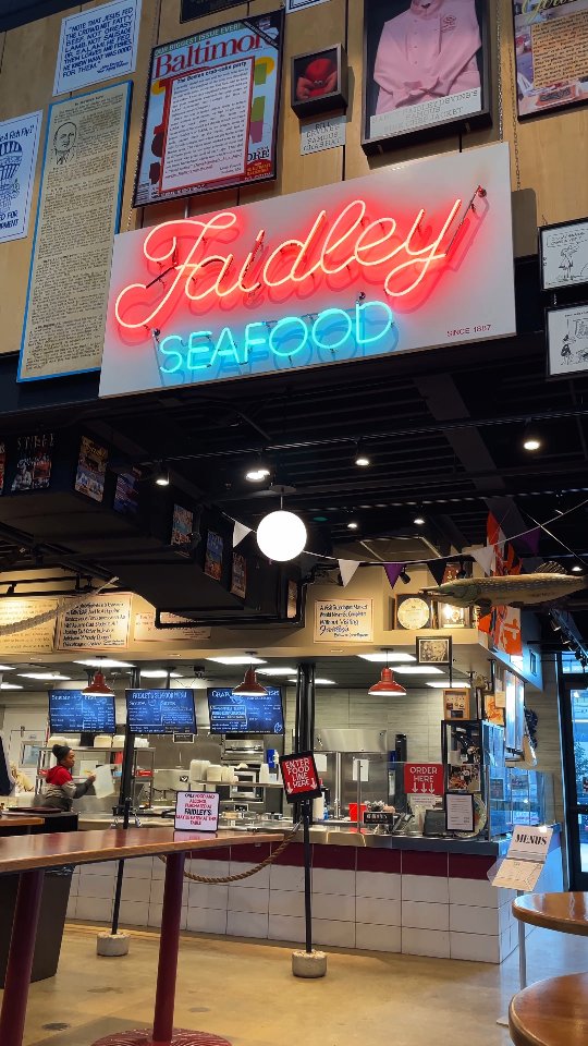 #baltimore #charmcity is brimming with flavor, join is on our latest full-length dive into this city and it's #foodhalls https://youtu.be/59N6seT3Ug0