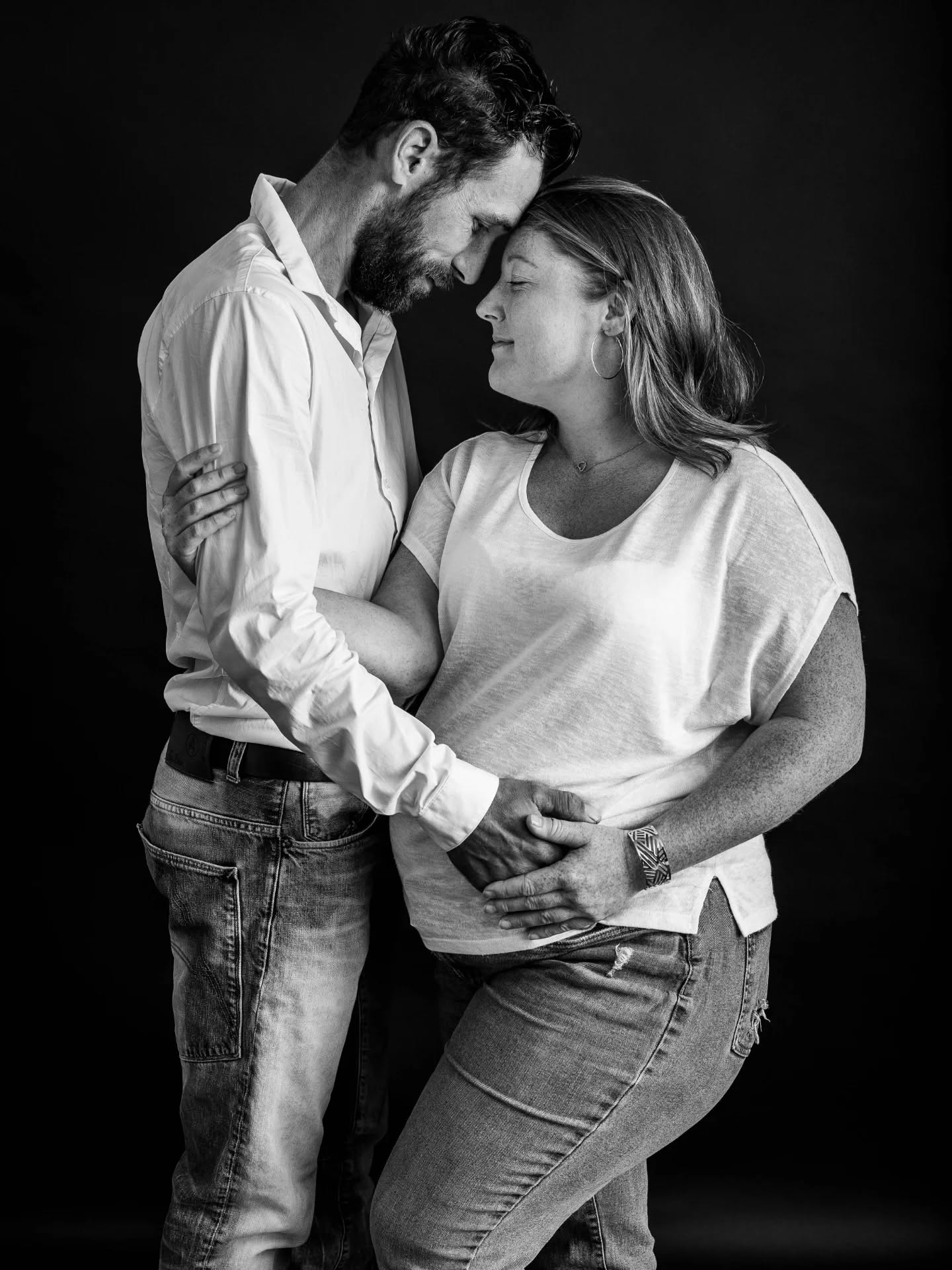  Des regards qui en disent long sur l'aventure qui commence 😍
Une séance pleine de douceur et de complicité.🥰
Merci à ce magnifique couple de m'avoir fait confiance pour immortaliser cette étape si précieuse
Vous aussi, vous souhaitez immortaliser votre grossesse ? Contactez-moi pour réserver votre séance.
✨️✨️✨️✨️✨️✨️✨️✨️✨️✨️✨️✨️✨️✨️✨️
📸 isabelle genebes photographe
☎️ 07.86.82.90.98
💻 isabellphotographie@gmail.com
✨️✨️✨️✨️✨️✨️✨️✨️✨️✨️✨️✨️✨️✨️✨️