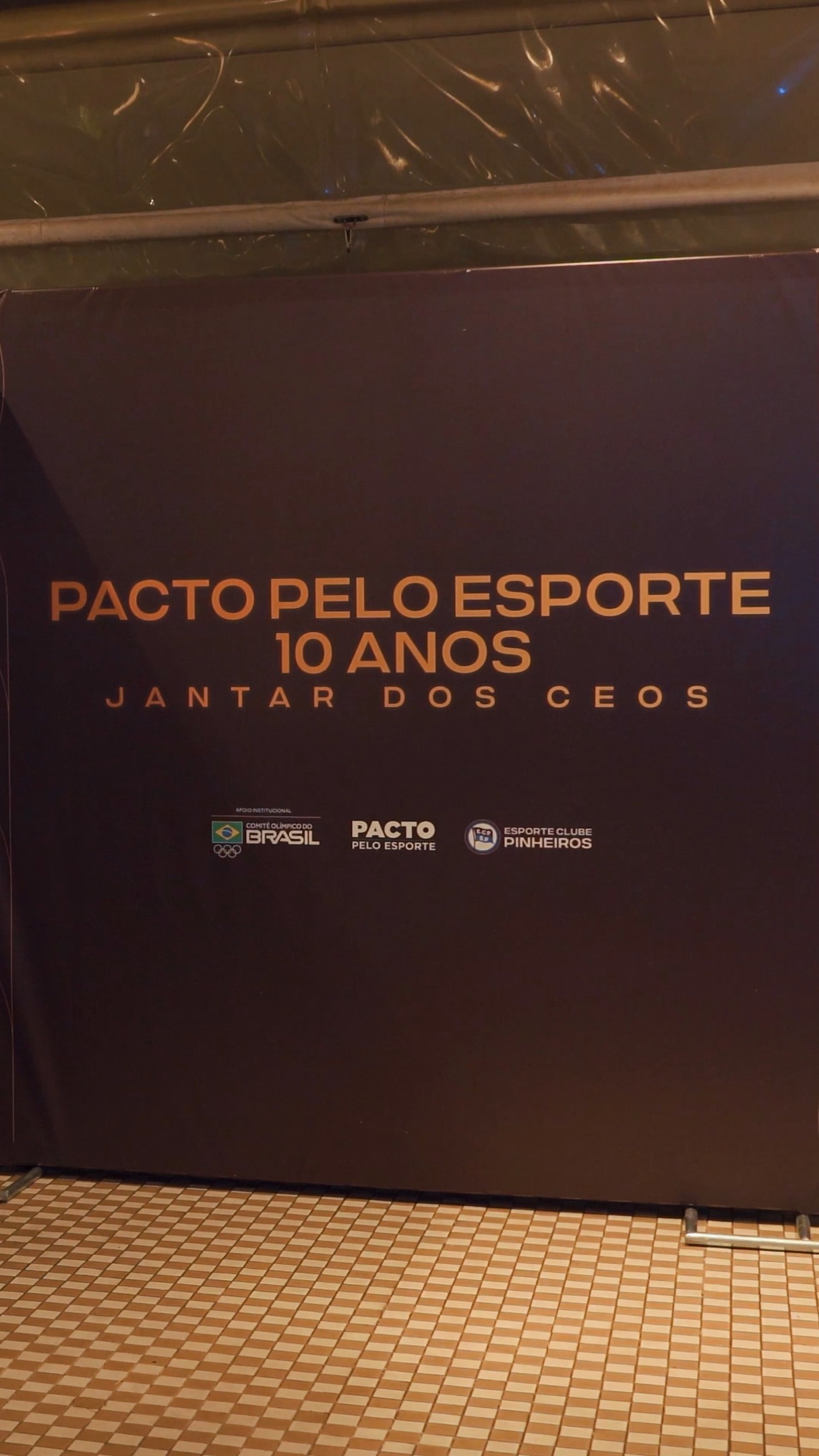 Confira no #TBT de hoje momentos do Jantar dos CEOs
#pactopeloesporte10anos #ecpinheiros #pactopeloesporte