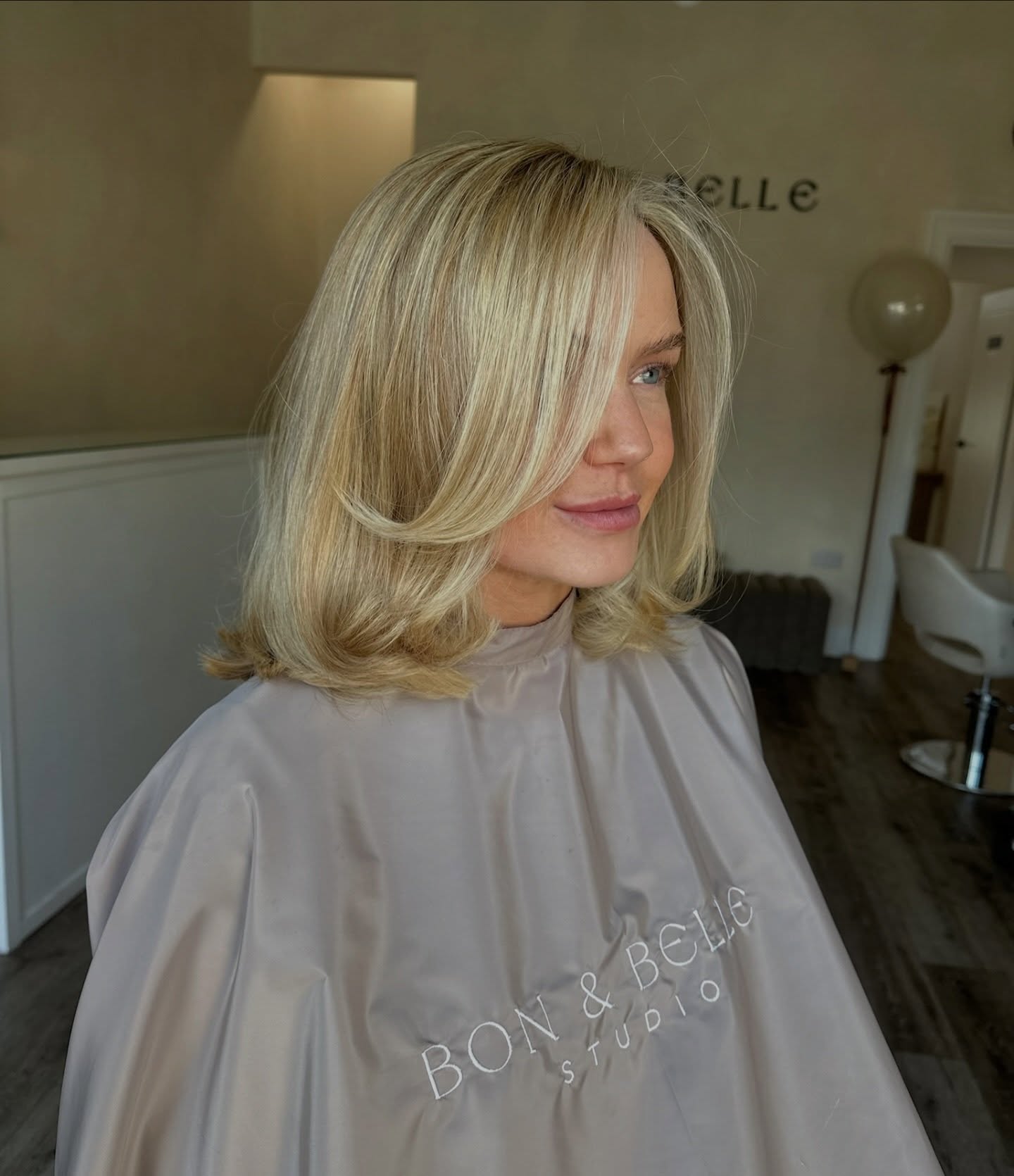 Blonde energy only 💫 🐚✨🪽
#blondesofinstagram #leedssalon #leedshairdresser #blondebabylights #saloninspo