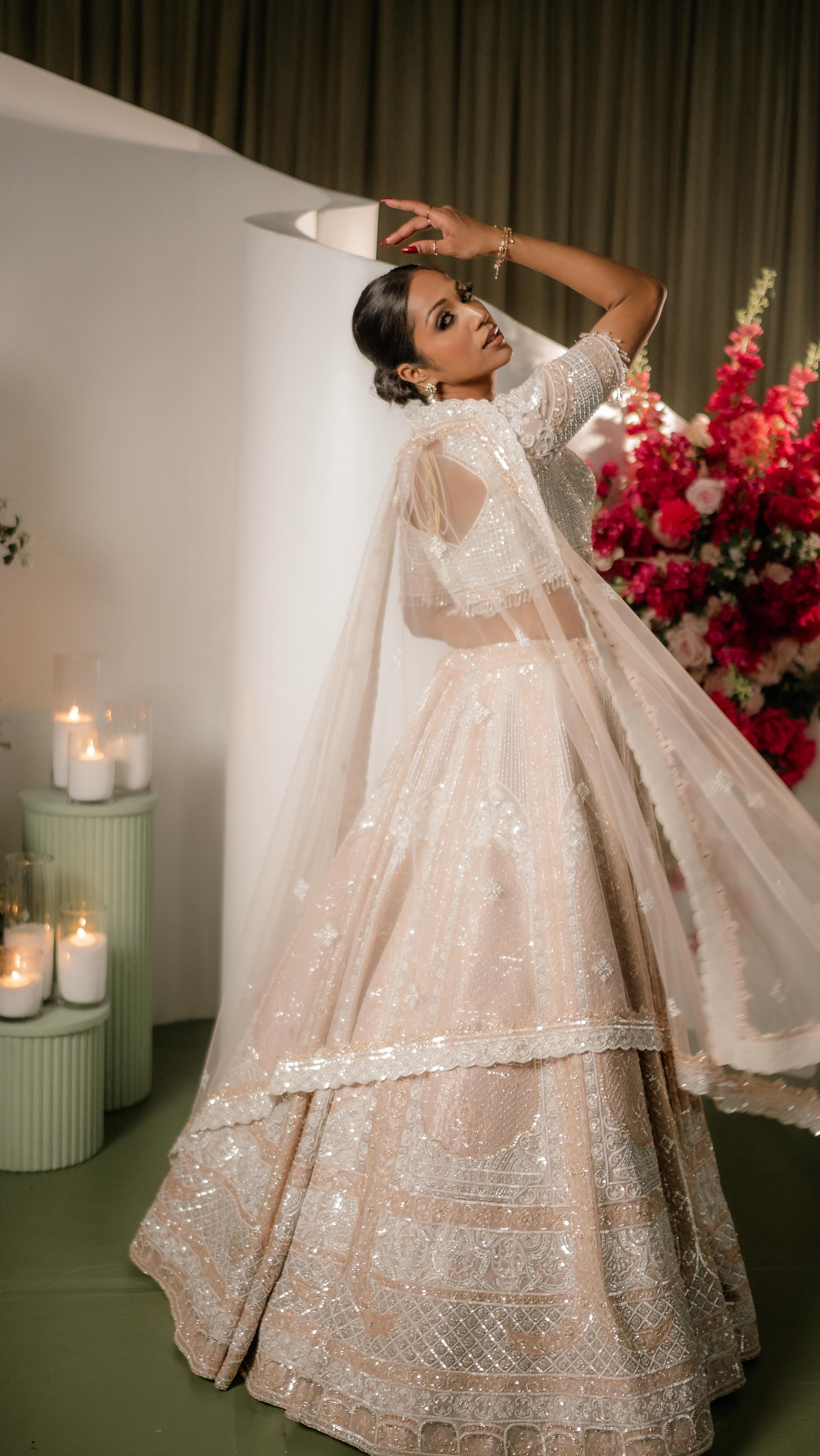 Threads that whisper legacy, silhouettes that shout power✨
.
.
.
#weddingoutfit #bridalwear #designerlehenga #indianweddinginspiration #chandanfashion