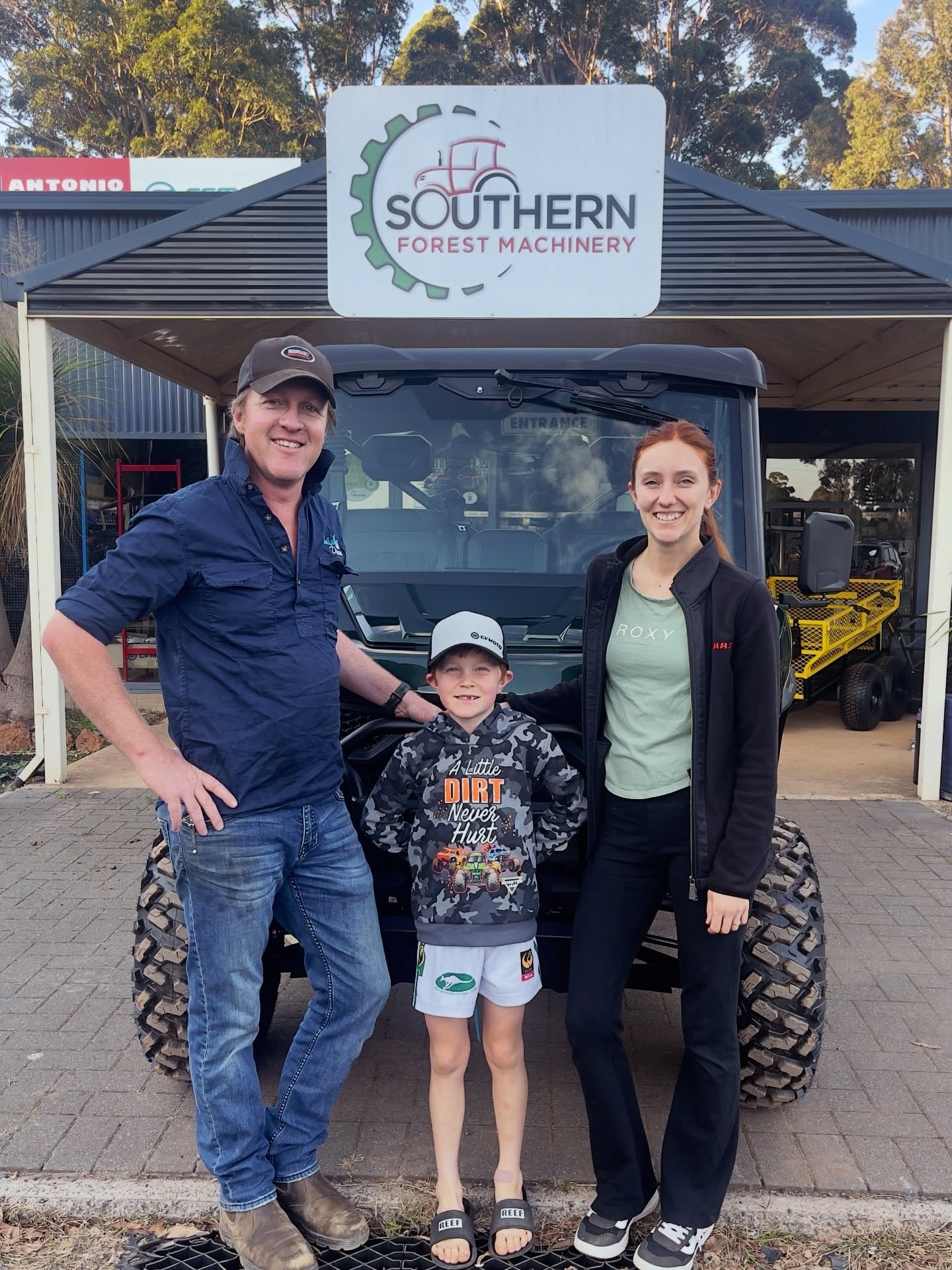 Big thanks to the Creek Family for choosing Southern Forest Machinery for their latest upgrade! 🙌
They’ve just taken delivery of a tough and reliable CFMoto U10 UTV, fitted out with a front bar and a glass electric tilt screen complete with washer & wipers, ready to handle whatever the day throws at it, rain or shine.
Whether it’s work around the property or weekend adventures, this setup is built for comfort, durability and performance.
We loved seeing the UTV on farm in Mayanup 🌅
@cfmoto_australia
#boyupbrook #manjimup #farmingwa #southwestwa #southernforestswa