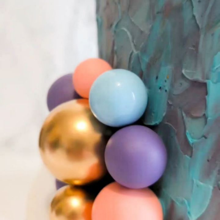 ✨NORTHERN LIGHTS LOVER ✨
Some cakes are made for a party… this one was made for a whole journey. ✨
Travelled all the way to London for a special 18th birthday celebration, inspired by the birthday girl’s love for the Northern Lights. The textured finish and dreamy tones were created to capture that magical glow across the sky. 💙💜✨
Inside, every layer had its own surprise: 🍫 Chocolate sponge with Nutella
🤍 Vanilla sponge with homemade salted caramel
💚 Pistachio sponge with pistachio filling
Three sponges. Three fillings. One unforgettable celebration.
Creating cakes that feel personal is always the goal — because birthdays deserve more than just cake, they deserve a moment. 🎂
Which flavour would you go for first? 👀
#sanahmixingbowl #brightonfoodies #18thbirthdaycake #brightoncakes #brightonbaker
CelebrationCake ButtercreamCake HomeBaker CakeArtist Brightonbaker