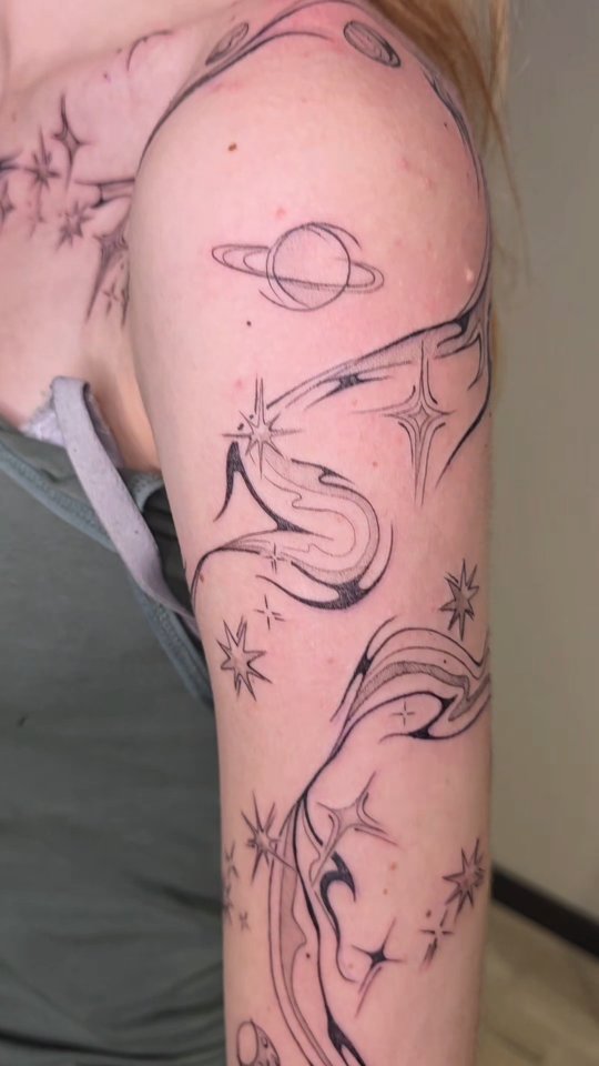 Heb jij de 3 sterrenbeelden al gespot? ✨
#tattooart #sterrenbeelden #zodiac #astrology #fineline