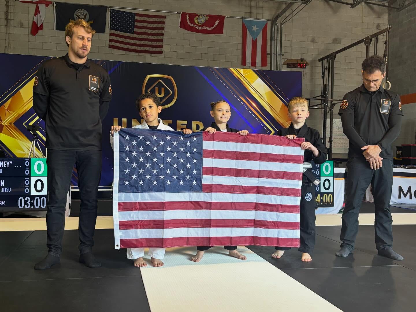 These guys. 🥹 More still shots of the competition and the camaraderie! These friendships are something we and the parents admire. They train together, they compete together, they build each other up, they respect each other, and they love some jiu jitsu. We are humbled just to be a part of it. Cannot wait to see where these kids go on this amazing journey. CONGRATULATIONS TO ALL OF YOU! Thank you for a wonderful Sunday! Back in the lab tomorrow! COME TRAIN!!
#VBJJ #tourneyseason #family #squad #757bjjkids
