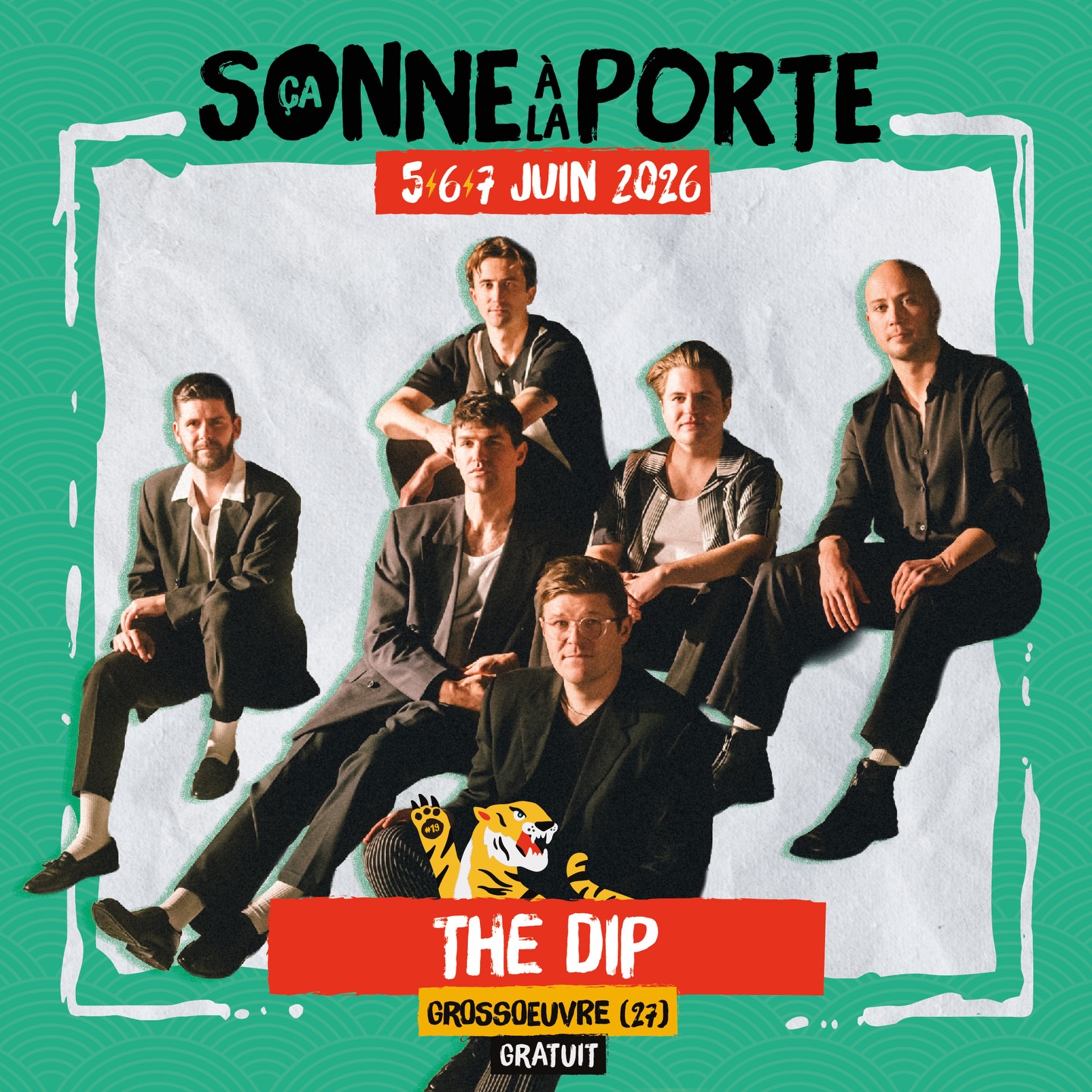 ⚡️💚 FOCUS on The Dip 💚⚡️ The Dip est un groupe originaire de Seattle, formé en 2013 par des étudiants en musique de l’Université de Washington. Leur son puise dans la soul et le R B vintage, enrichi d’une section cuivre survoltée composée de trois musiciens qui donne à leurs arrangements une couleur chaleureuse et immédiatement reconnaissable. Le septet fusionne rythmes rétro, groove moderne et influences jazz pour créer une identité singulière, souvent décrite comme à la fois nostalgique et irrésistiblement dansante. Ils se sont forgé une solide réputation grâce à des performances live intenses, chaleureuses et fédératrices, régulièrement saluées par des médias comme KEXP et par un public conquis. Leurs concerts, portés par une énergie communicative, confirment The Dip comme l’une des formations les plus enthousiasmantes de la scène soul actuelle, capable de transformer chaque salle en piste de danse.
@the_dipstagram #festival #grossoeuvre #soul #csalp