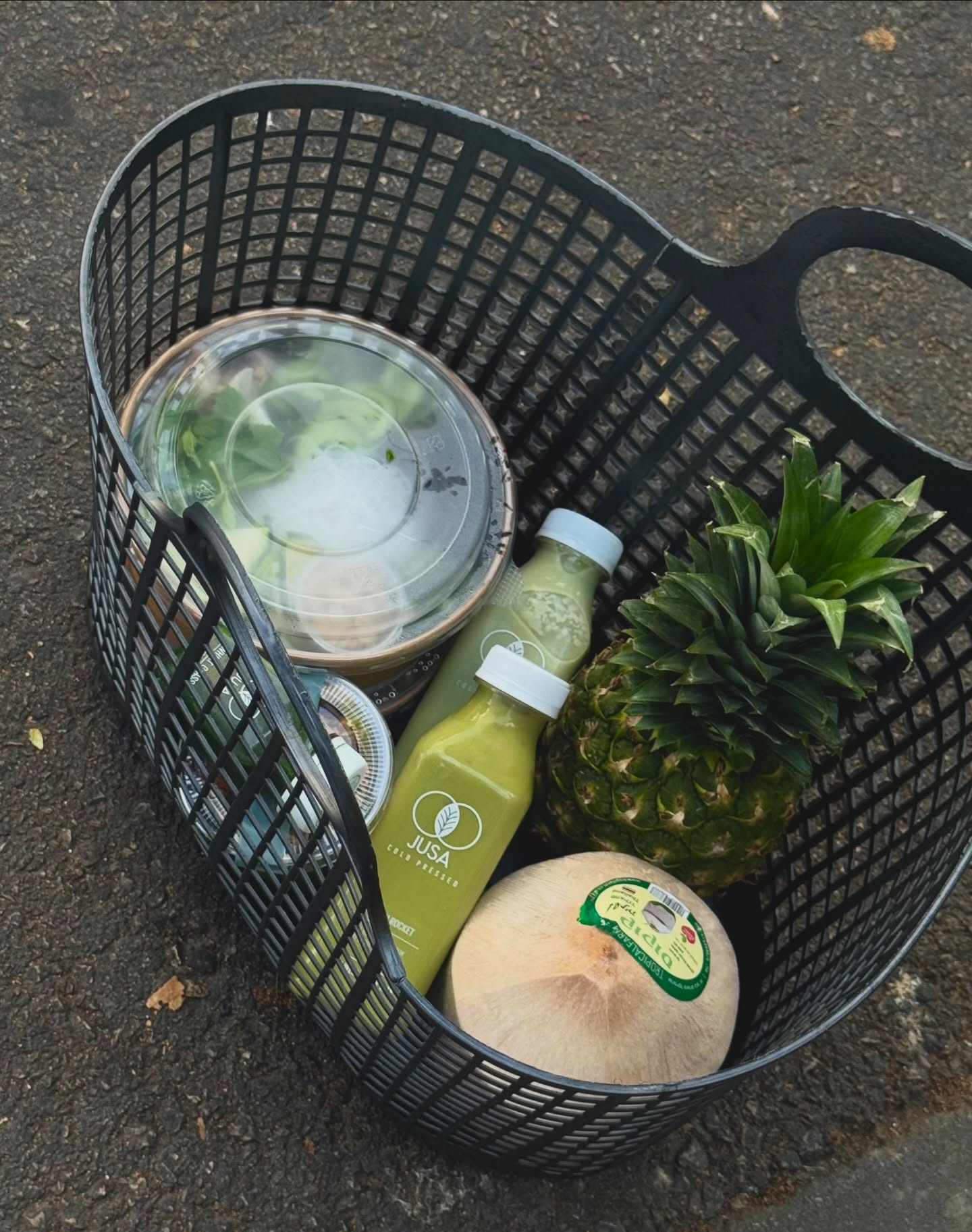 Summer is here 🥥🌴🍍