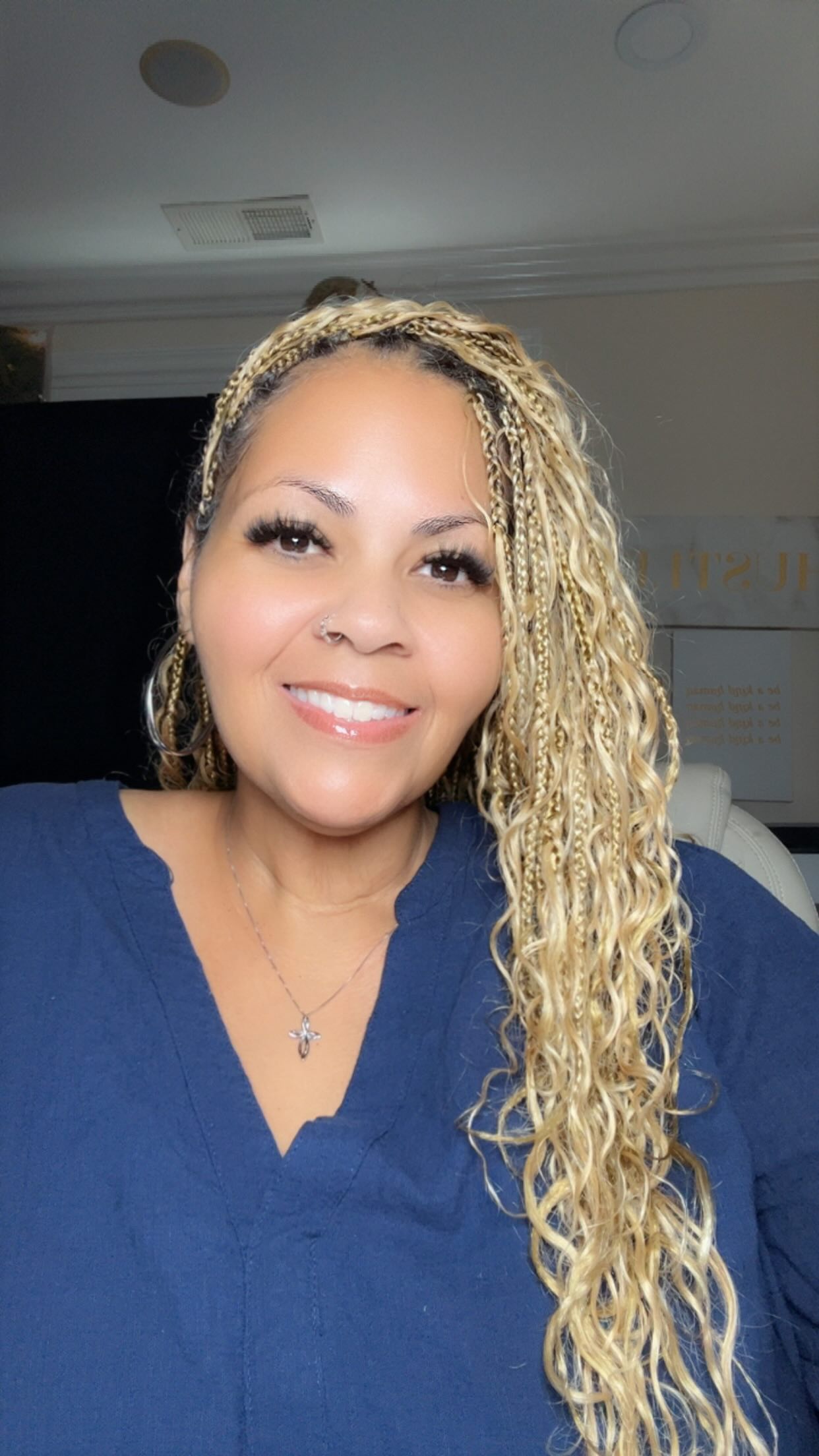 Take the picture.
Get in the video.
Stop waiting until you feel “ready”… because life doesn’t wait.
I’m working with a grieving family right now, and one thing keeps coming up…
They’re searching for moments. For memories. For evidence of love.
And you know what hurts the most?
Not the pictures they took…
But the ones they didn’t.
The ones where they said, “I’ll get in the next one.”
The ones where they felt too tired, too insecure, too busy…
The ones they thought they had more time for.
Listen to me…
📸 Take the picture.
🎥 Hop in the video.
💛 Document your life.
Because one day, those moments won’t just be memories…
They’ll be treasures.
And the people who love you will hold onto them like gold.
Don’t rob them—or yourself—of that.
#TakeThePicture #MakeTheMemories #LiveOutLoud #GriefAndLove #CaptureTheMoment