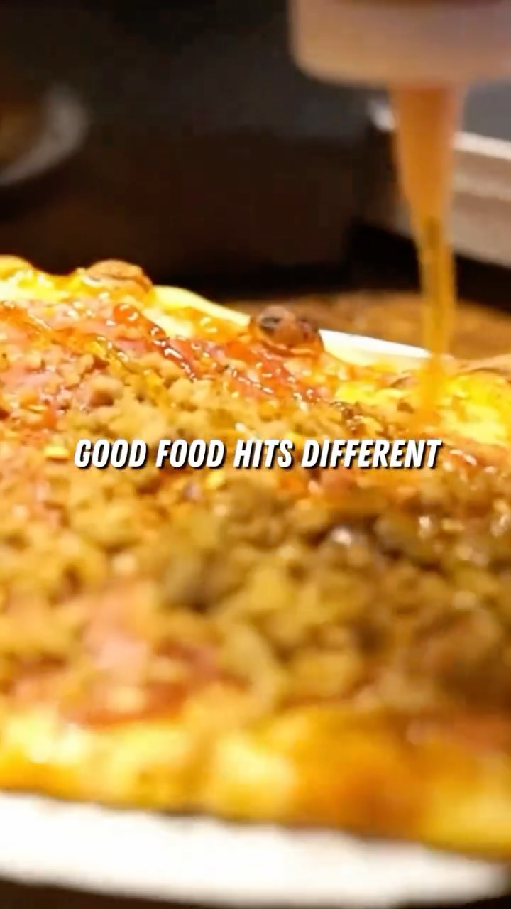 Enjoy GAPCo with your friends ๐๐ฅ
Gather your crew, grab a box, and let the good times roll. Every slice is better when shared.
Order now โ gapc.co
.
.
.
#greenvilleavenuepizzacompany #gapco #pizzaislife #pizzalover #DallasTexas