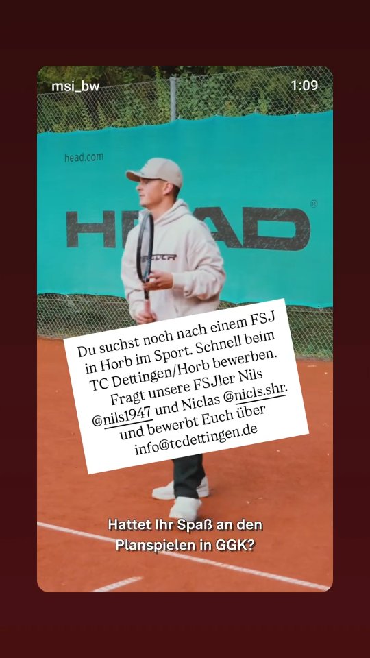 Maggi ein FSJ im Sport beim TC Dettingen! Auch wenn Du noch nie Tennis gespielt hast. Mach Lizenzen für die Ballschule oder für Street Racket. Das Modell besteht aus Begleitung von Lehrerinnen in Grundschulen, Arbeit im Verein, Kinderturnen, Tennistraining, soziale Projekte mit dem Jugendausschuss des TC. Von September bis August. Schnell bewerben! Meldeschluss ist der 15. Mai! #tcdettingen_horb #fsjimsport #schuleundverein