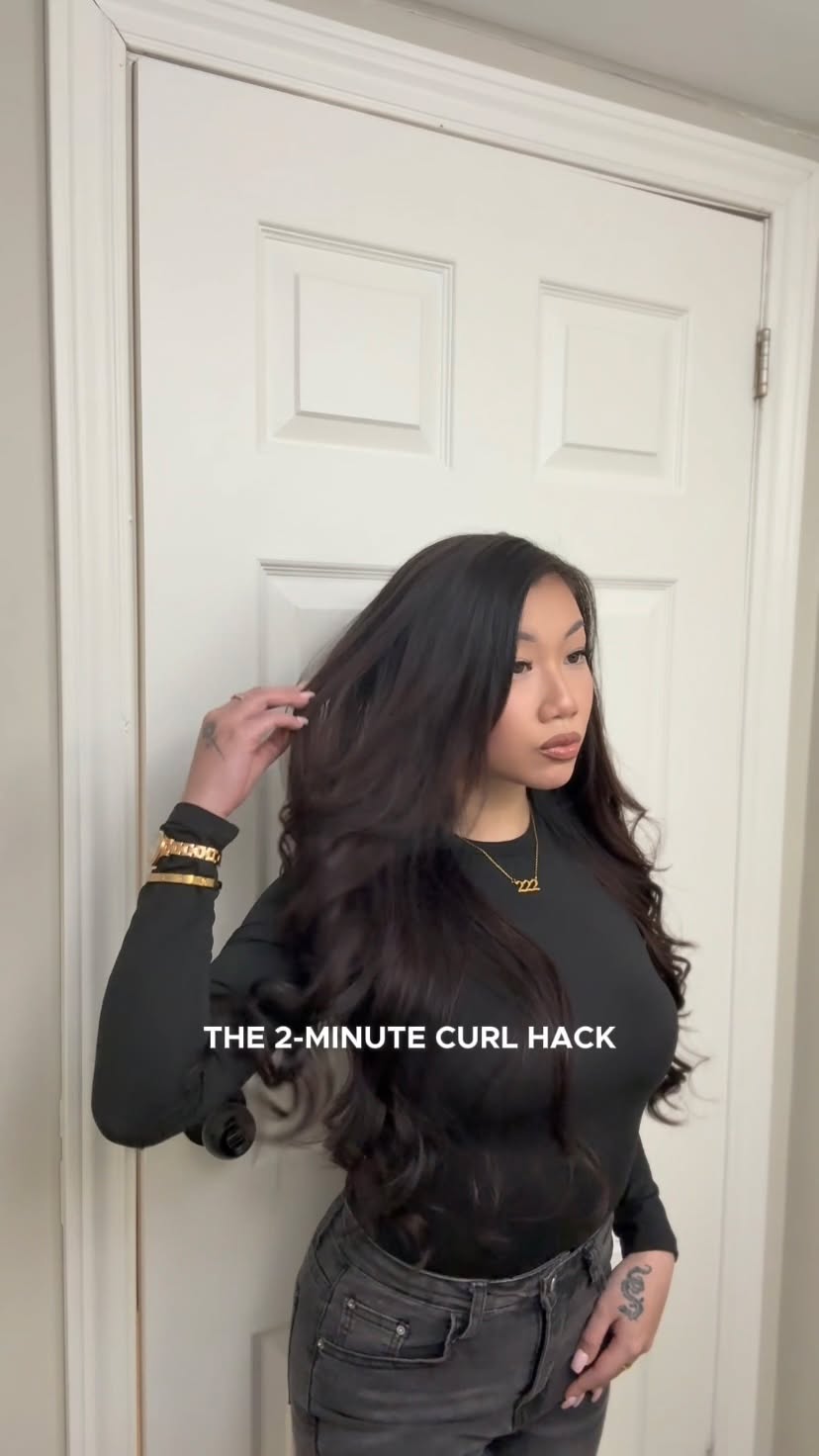 Foolproof hack for my busy business baddies 👏🏼
#flatironcurls #lowmaintenancehair #ugccreator #ugcbeauty #hairinspo
