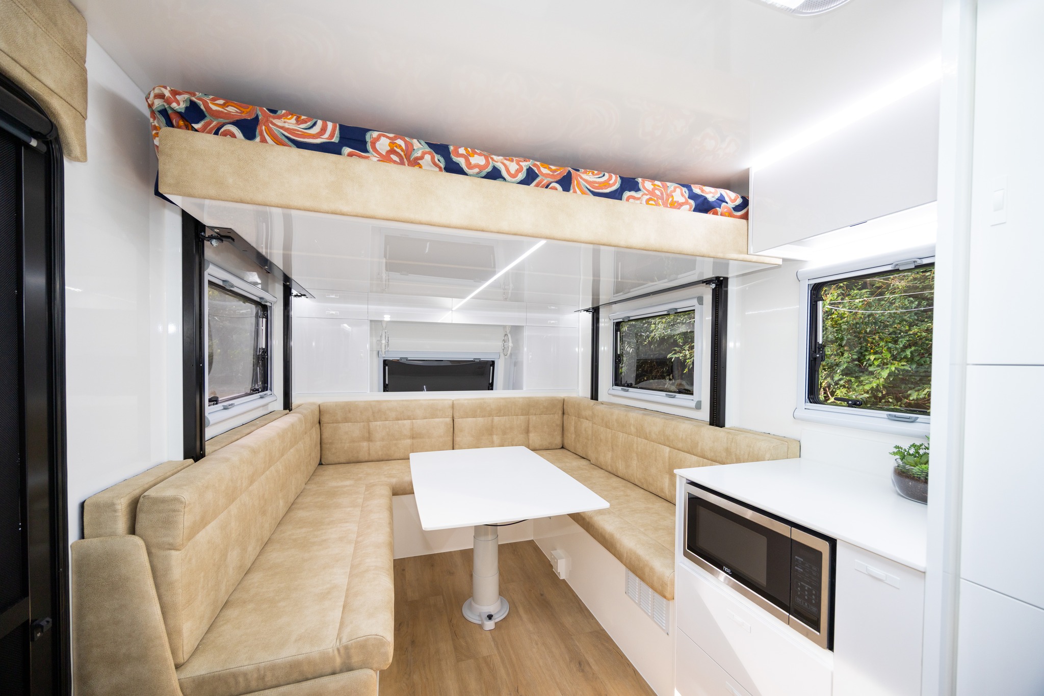 Big comfort… without the big footprint 👇
Electric drop-down beds are changing the game in caravans.
By day, you’ve got a full open living space, think a proper lounge, room to move, no squeezing past a bed.
By night, hit a button and your bed comes down, simple as that.
It also opens the door to smarter layouts:
Bigger club lounges
Kids bunk space underneath if you don't require a full bunk van.
More usable floor space overall
All without stretching the van length.
It’s one of those features you don’t realise you need… until you’ve seen it in action.
Question is 👇
Would you run a drop-down bed over a traditional island bed?