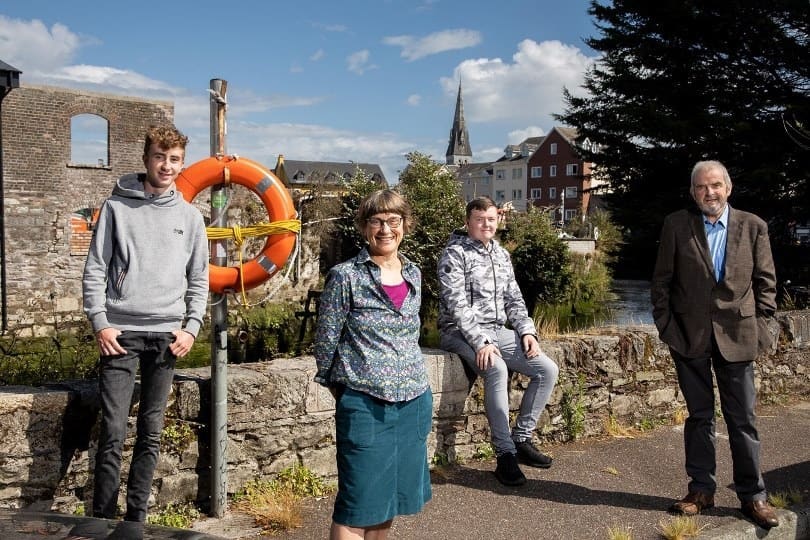 CORK LIFE CENTRE RECEIVES THE GRADAM MEITHEAL MARA: Massive thanks to the wonderful team @MeithealMara for this beautiful award-it will have pride of place @CorkLifeCentre ❤️ We are so proud of the work we do together & how we share in the joy of watching young people flourish on the water,in the boatyard and beyond ❤️